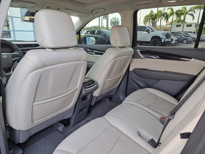 2023 Cadillac XT6 Premium Luxury