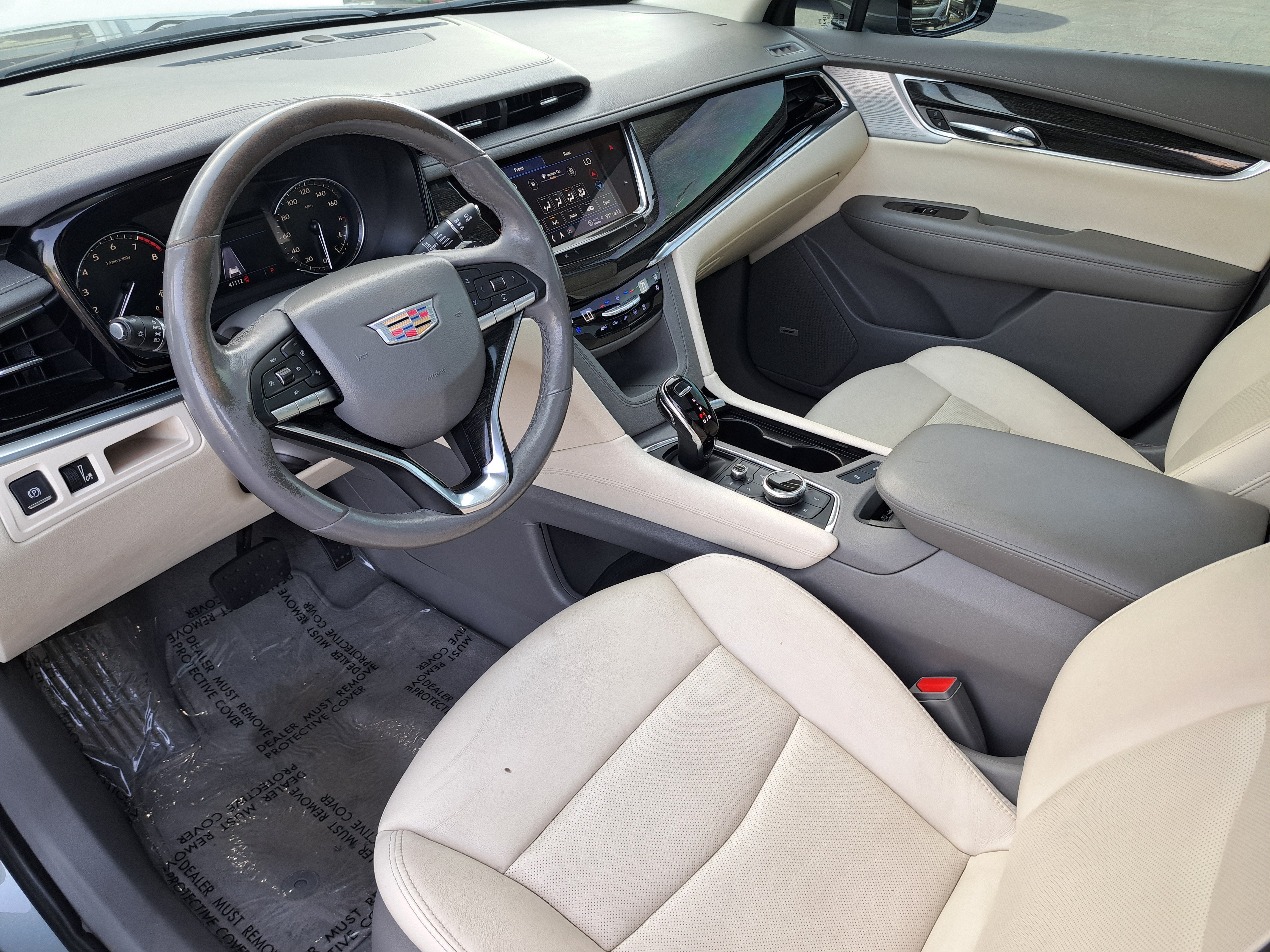 2023 Cadillac XT6 Premium Luxury