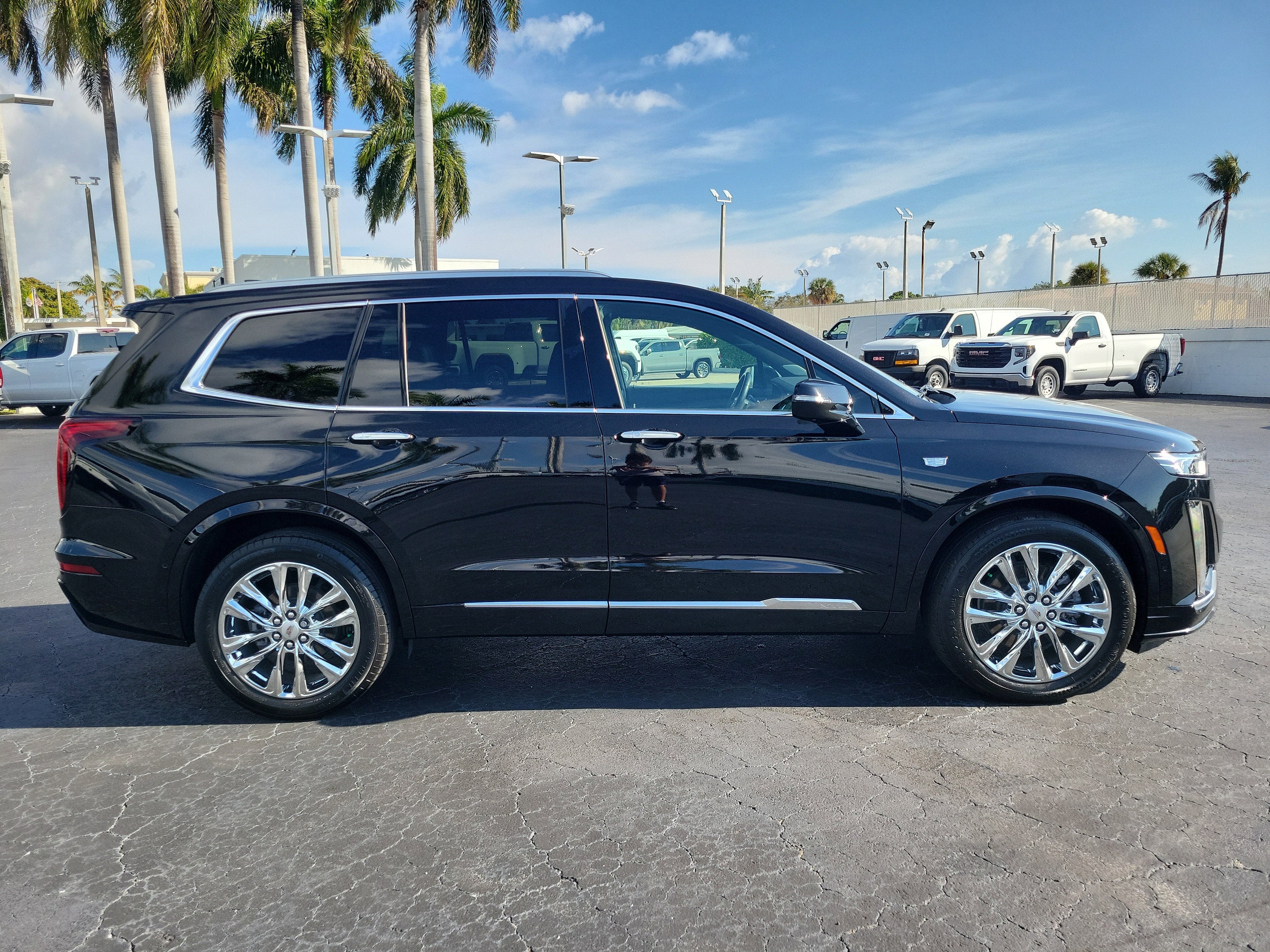 2022 Cadillac XT6 Premium Luxury