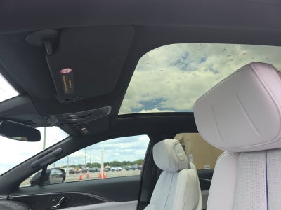 2024 Cadillac LYRIQ Luxury 1