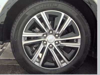 2024 Cadillac LYRIQ Luxury 1