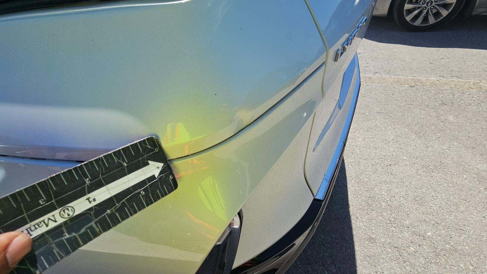 2024 Cadillac LYRIQ Luxury 1
