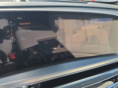 2024 Cadillac LYRIQ Luxury 1
