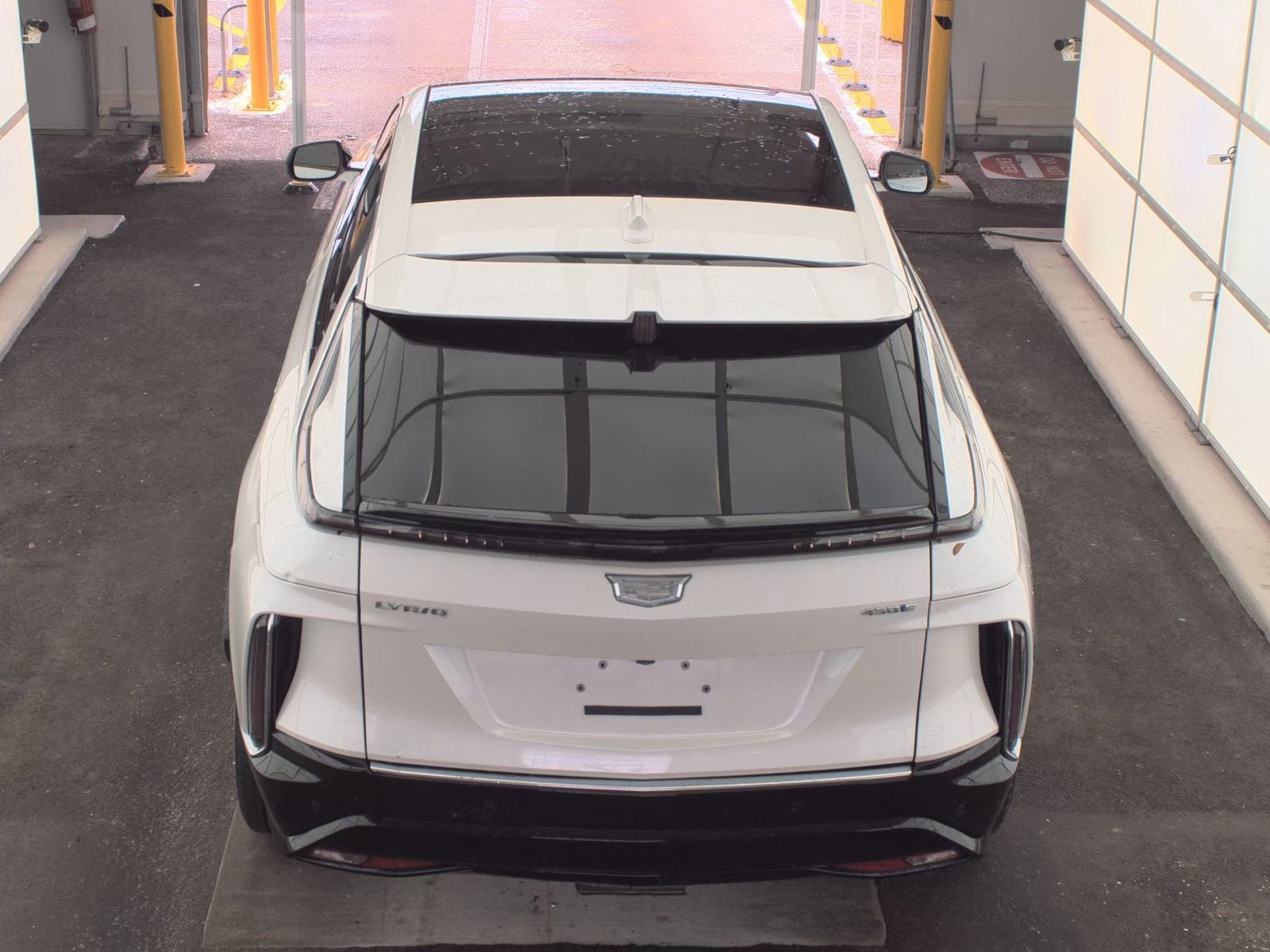 2024 Cadillac LYRIQ Luxury 1