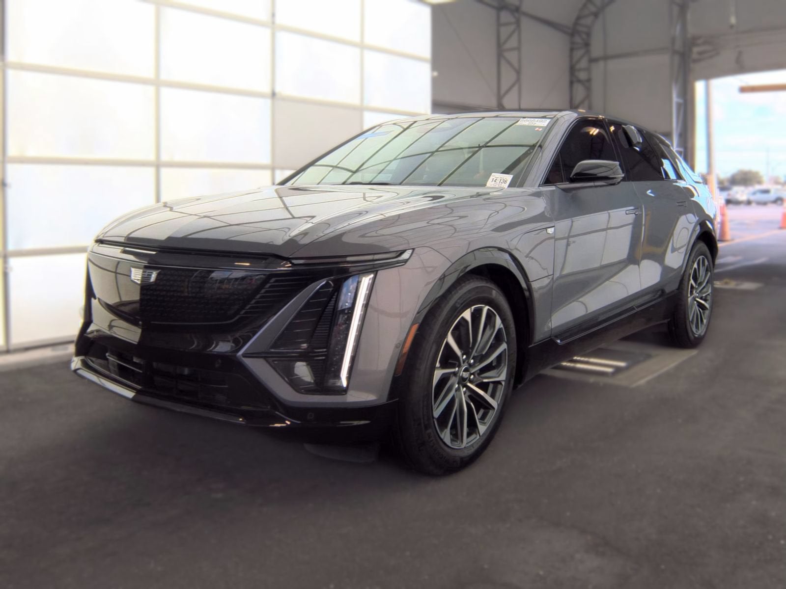 2024 Cadillac LYRIQ Sport 2