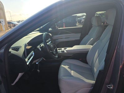 2024 Cadillac LYRIQ Sport 2