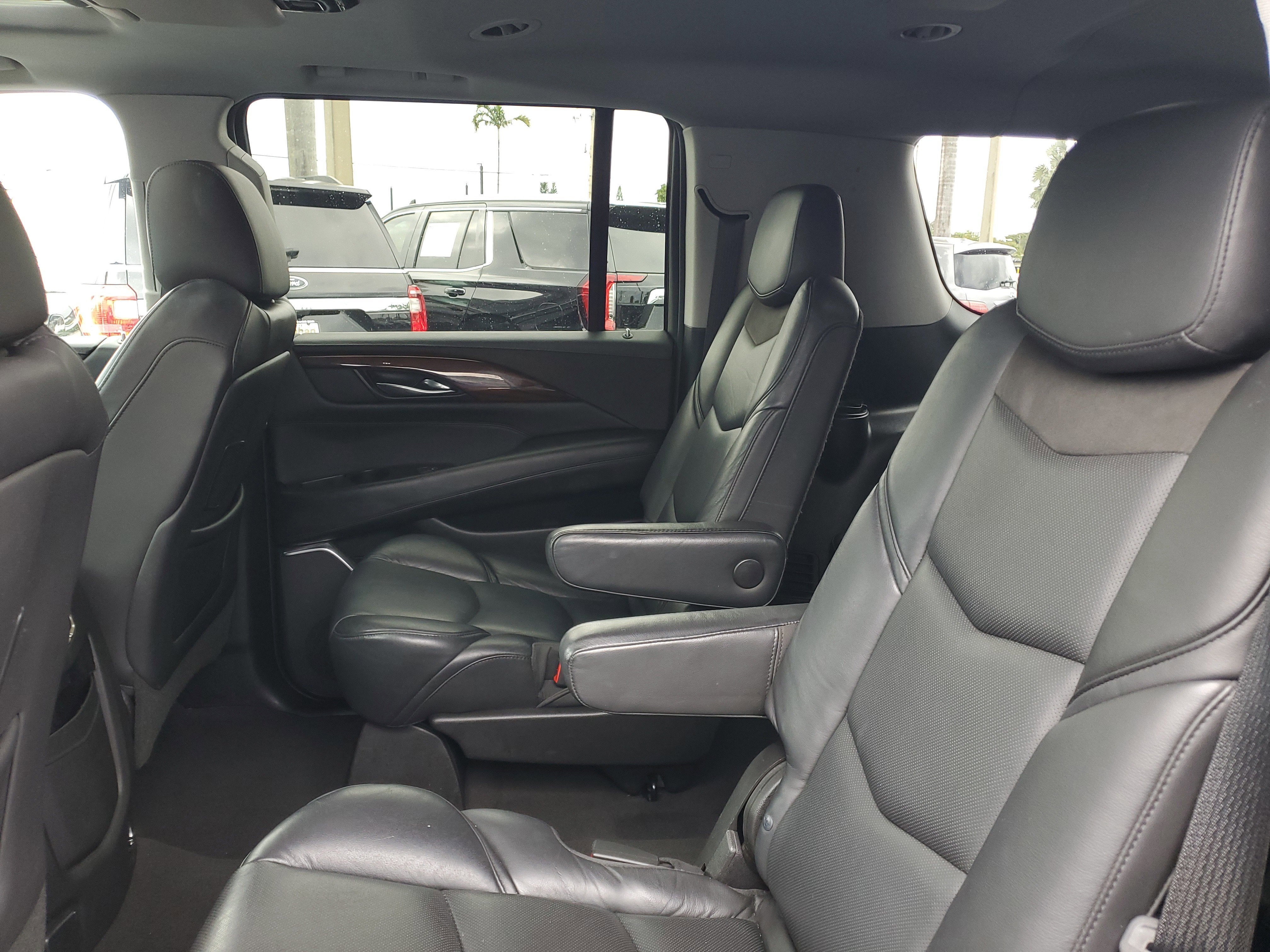 2019 Cadillac Escalade ESV Premium Luxury