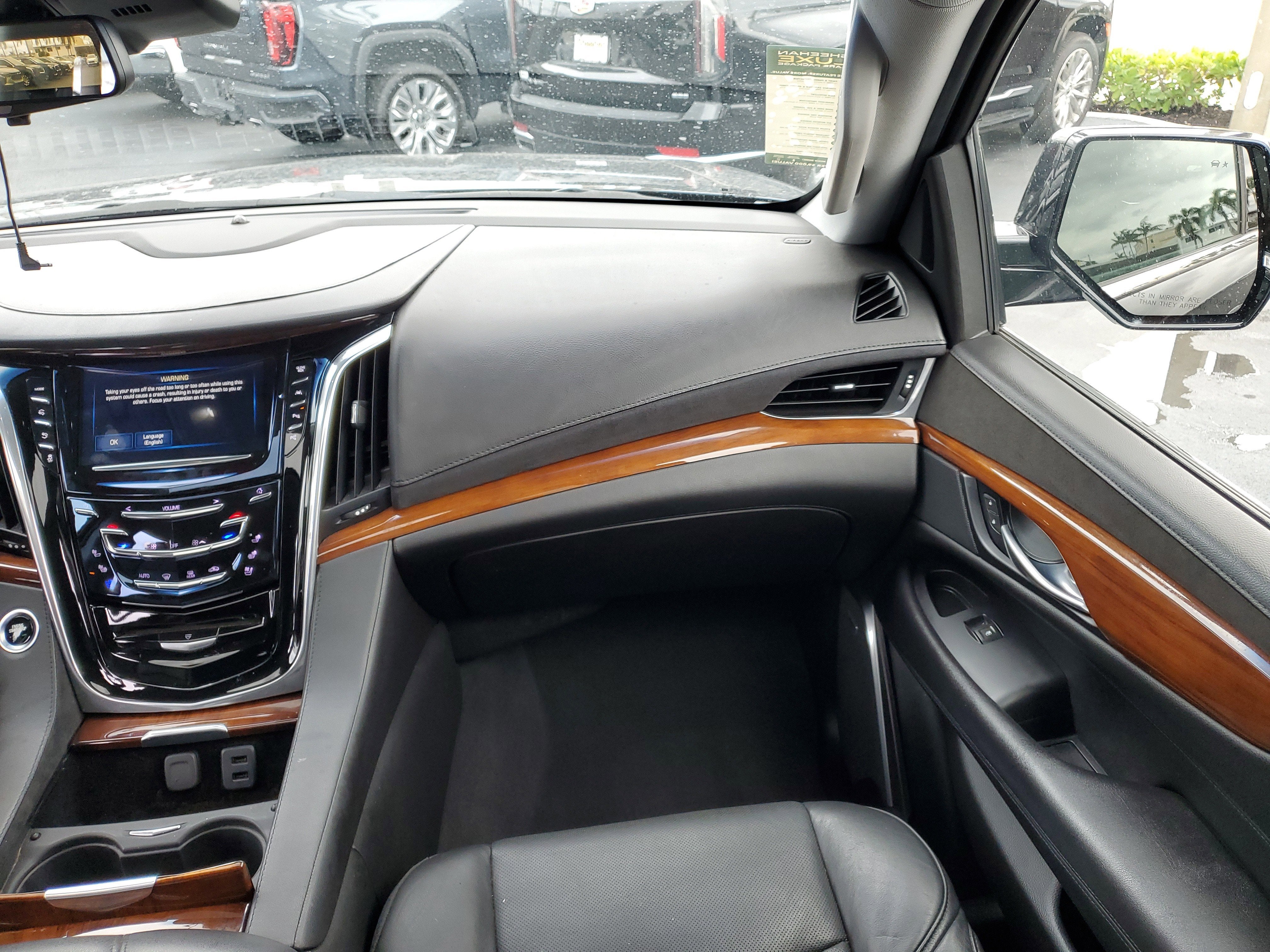 2019 Cadillac Escalade ESV Premium Luxury