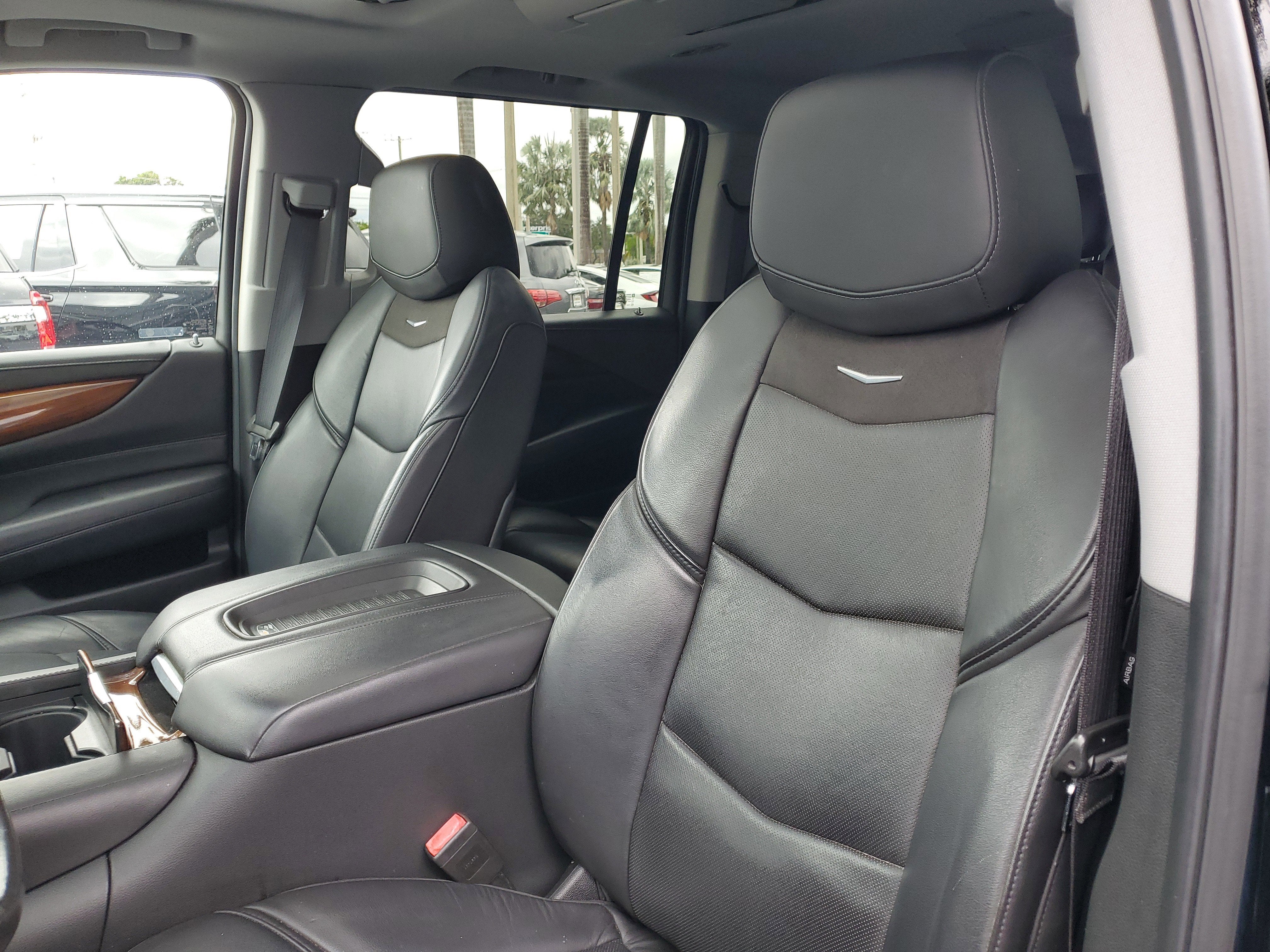 2019 Cadillac Escalade ESV Premium Luxury