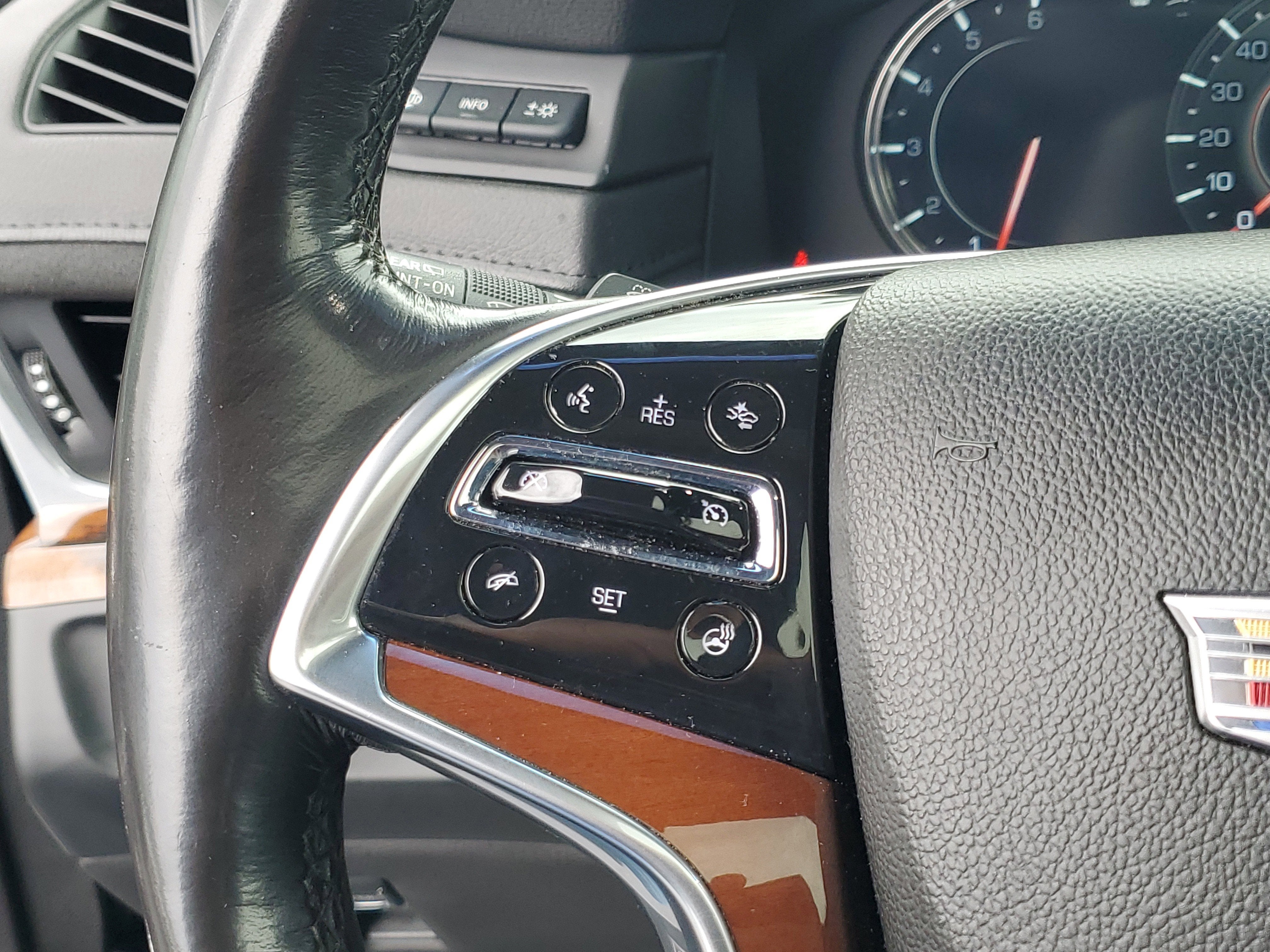 2019 Cadillac Escalade ESV Premium Luxury