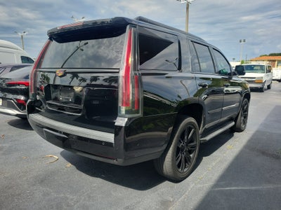 2018 Cadillac Escalade Luxury
