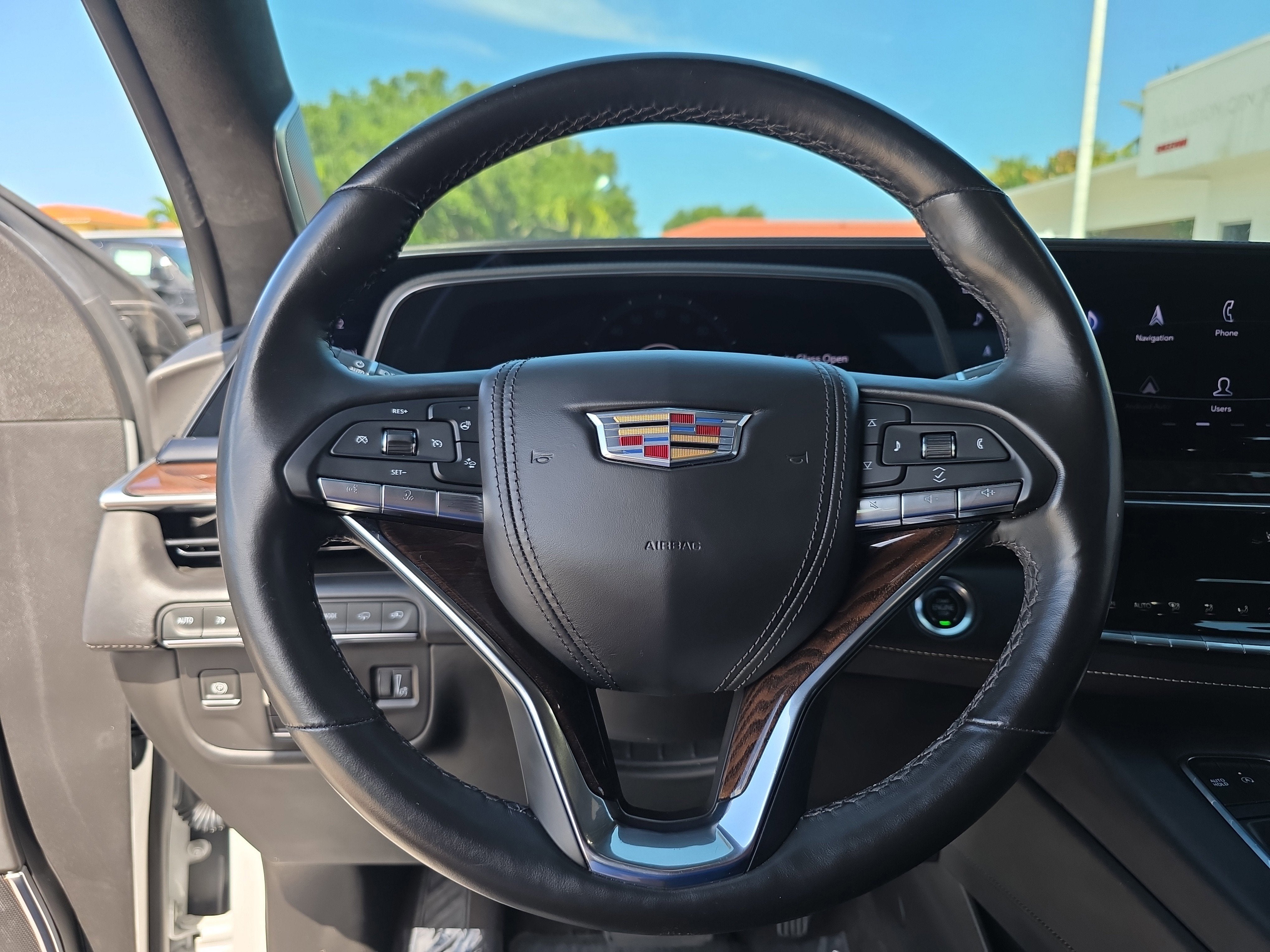 2023 Cadillac Escalade ESV Sport Platinum