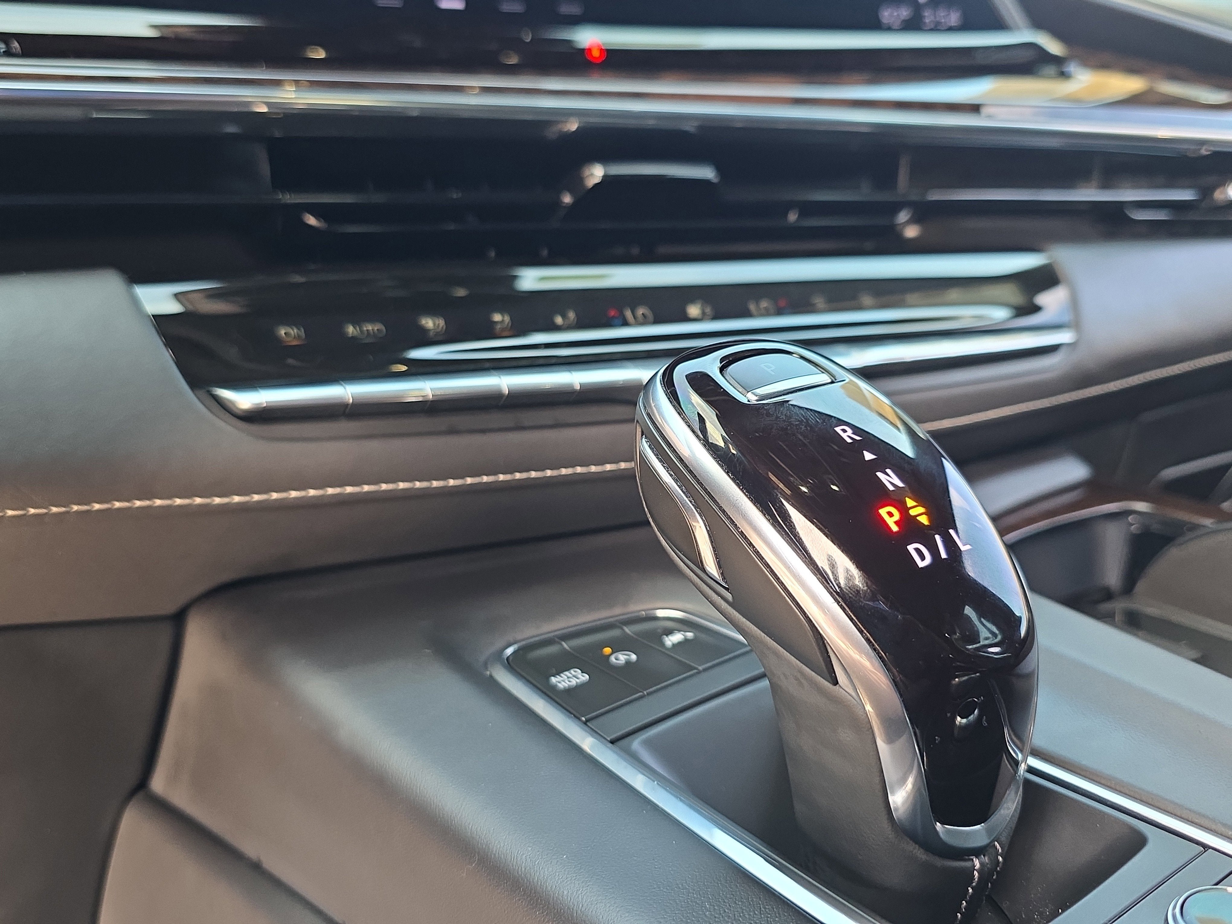 2023 Cadillac Escalade ESV Sport Platinum