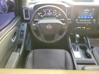 2022 Nissan Frontier Crew Cab SV 4x2