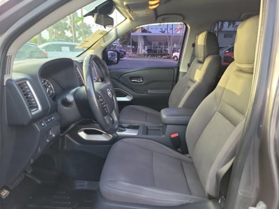2022 Nissan Frontier Crew Cab SV 4x2