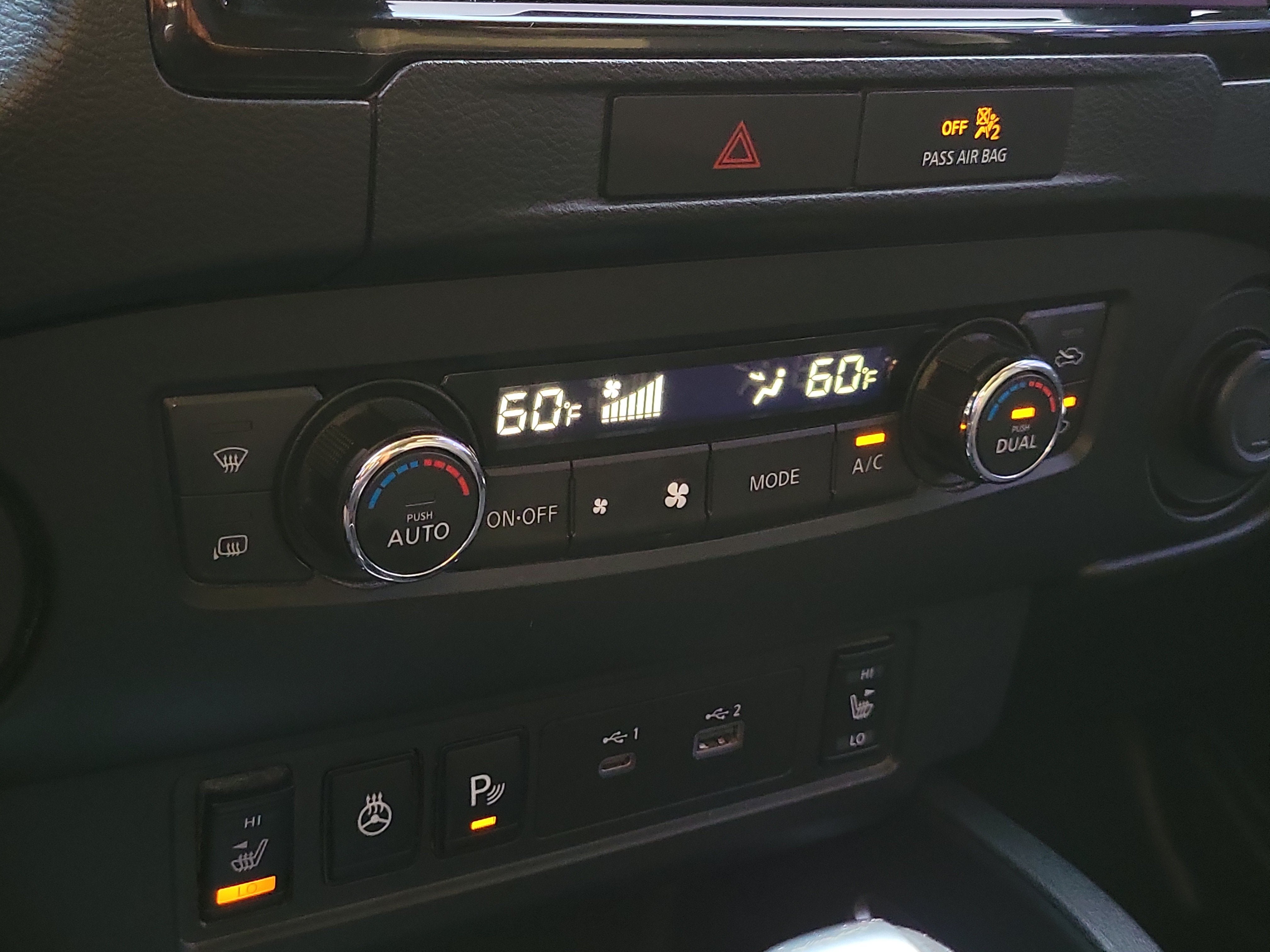 2022 Nissan Frontier Crew Cab SV 4x2