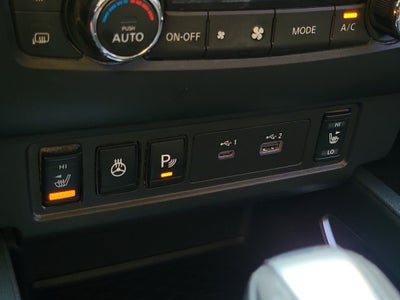 2022 Nissan Frontier Crew Cab SV 4x2