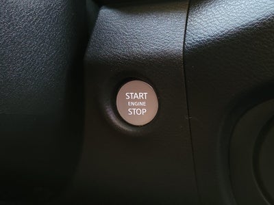 2022 Nissan Frontier Crew Cab SV 4x2