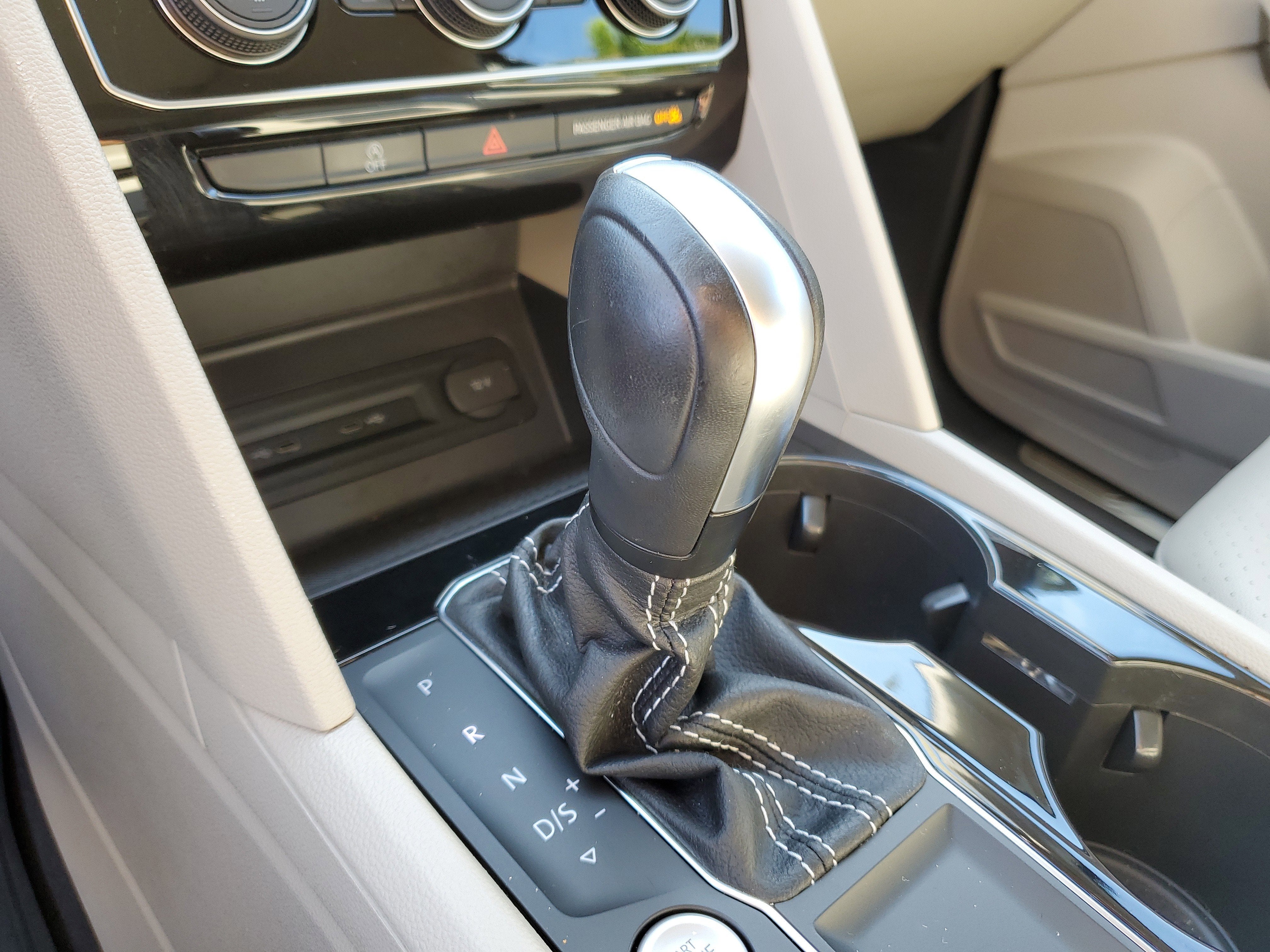 2021 Volkswagen Atlas 3.6L V6 SEL R-Line