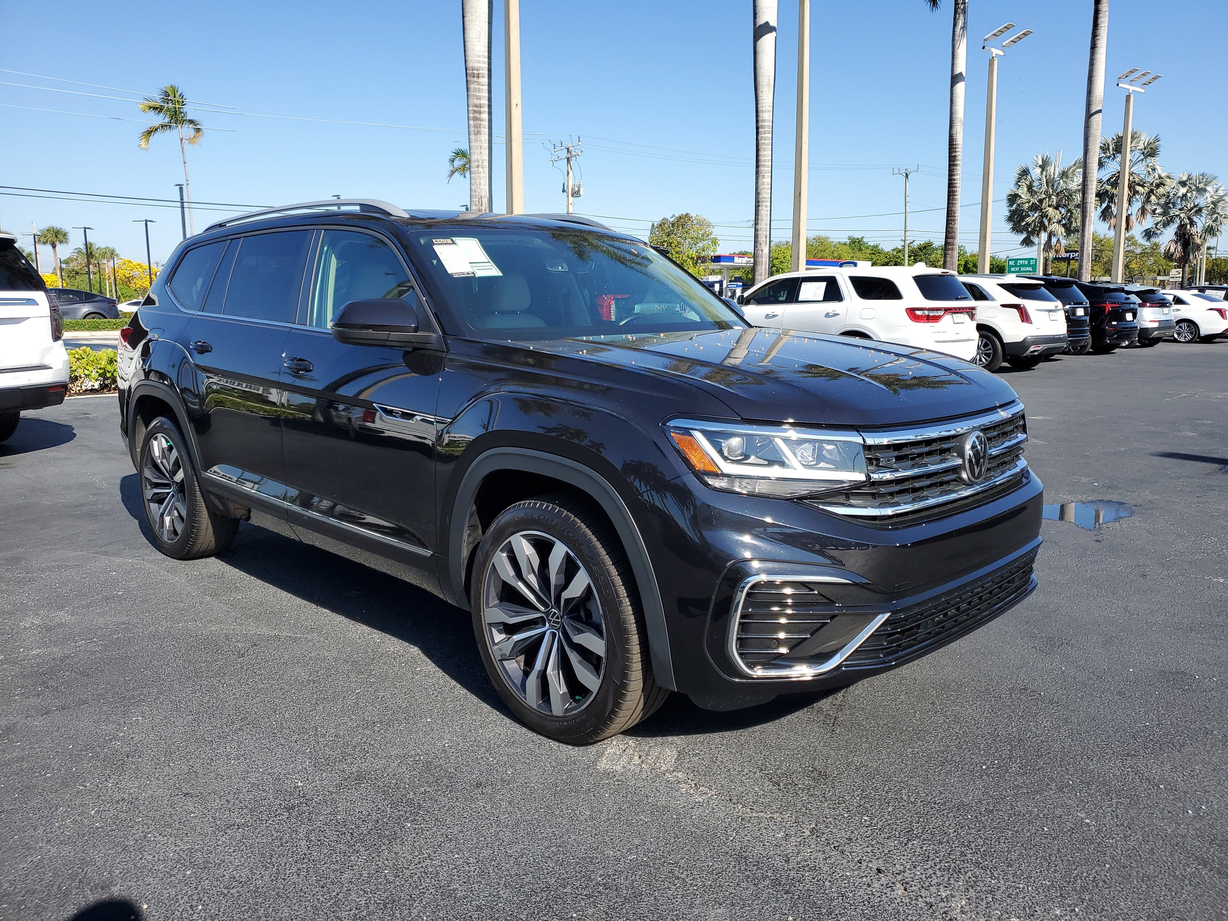 2021 Volkswagen Atlas 3.6L V6 SEL R-Line