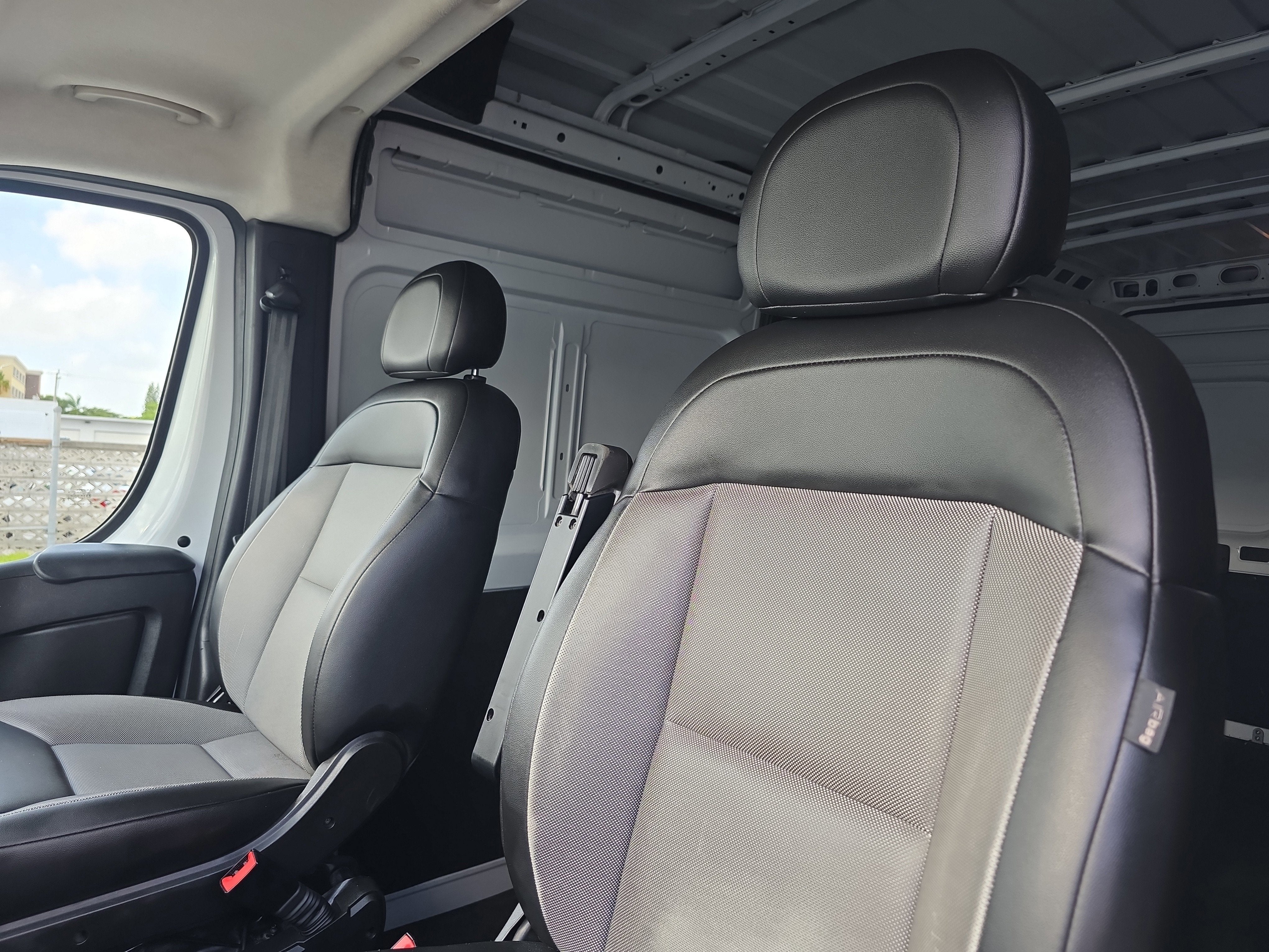 2023 RAM ProMaster 2500 Cargo Van High Roof 159" WB