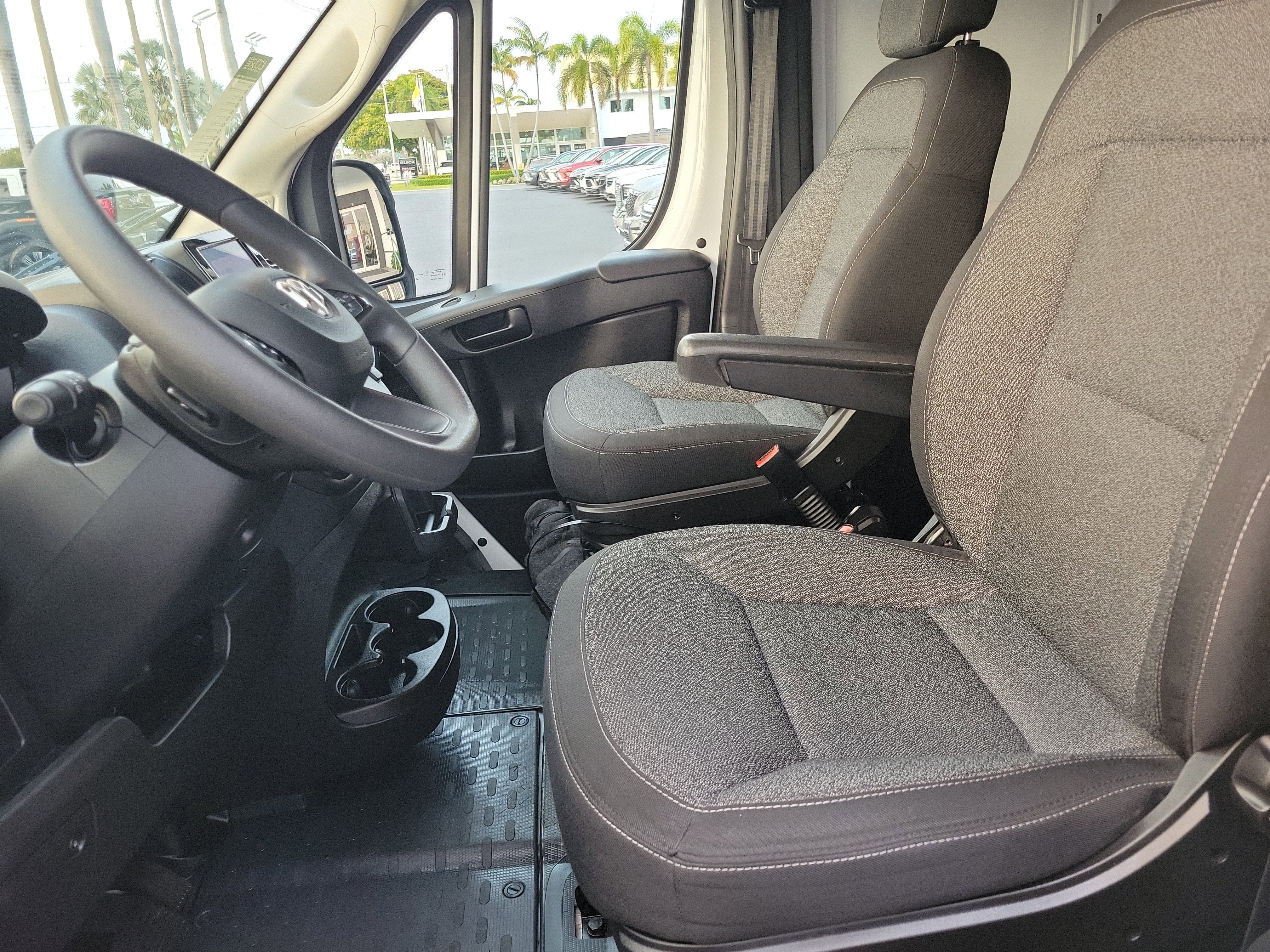 2025 RAM ProMaster Cargo Van Tradesman