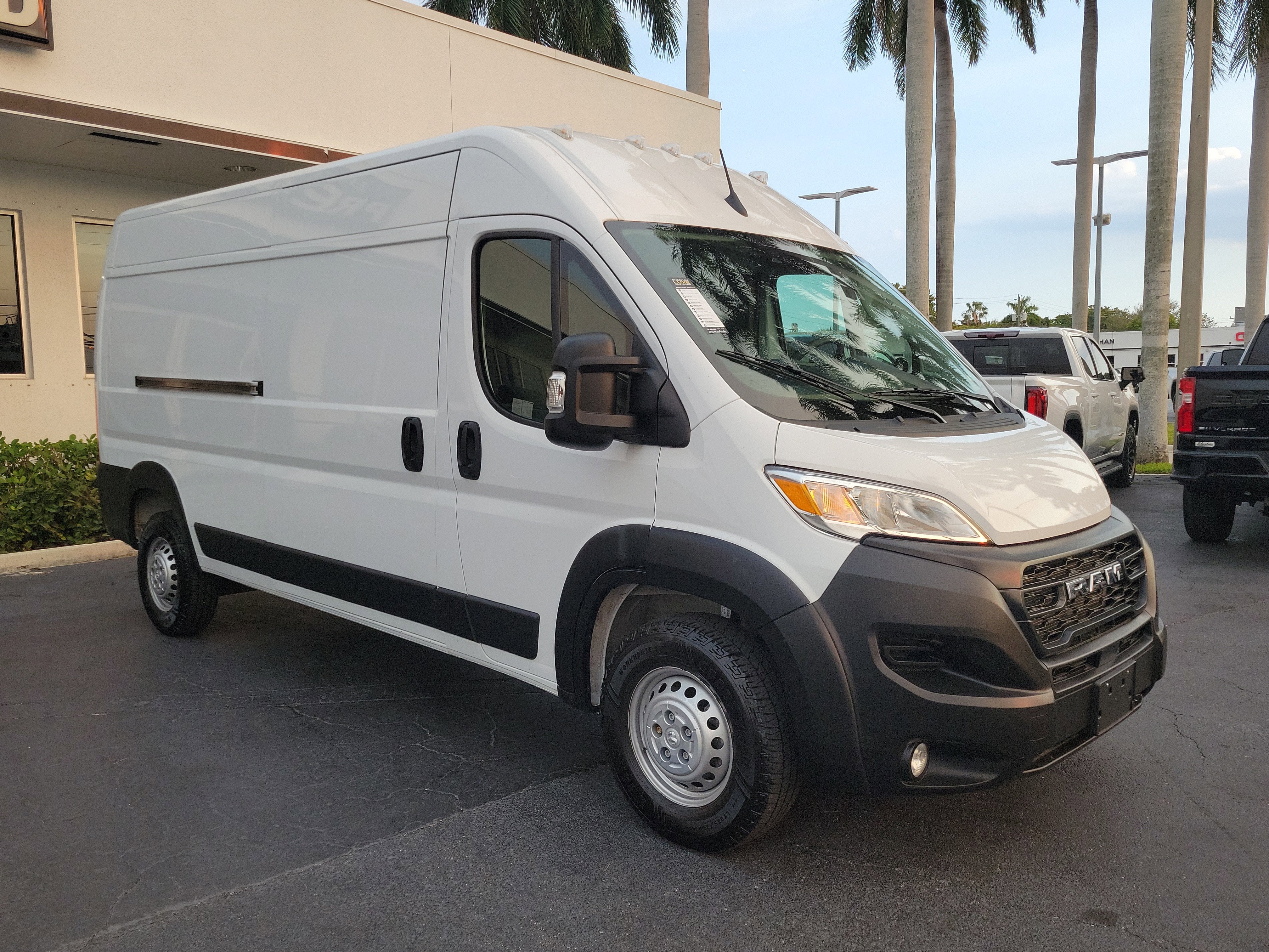 2025 RAM ProMaster Cargo Van Tradesman