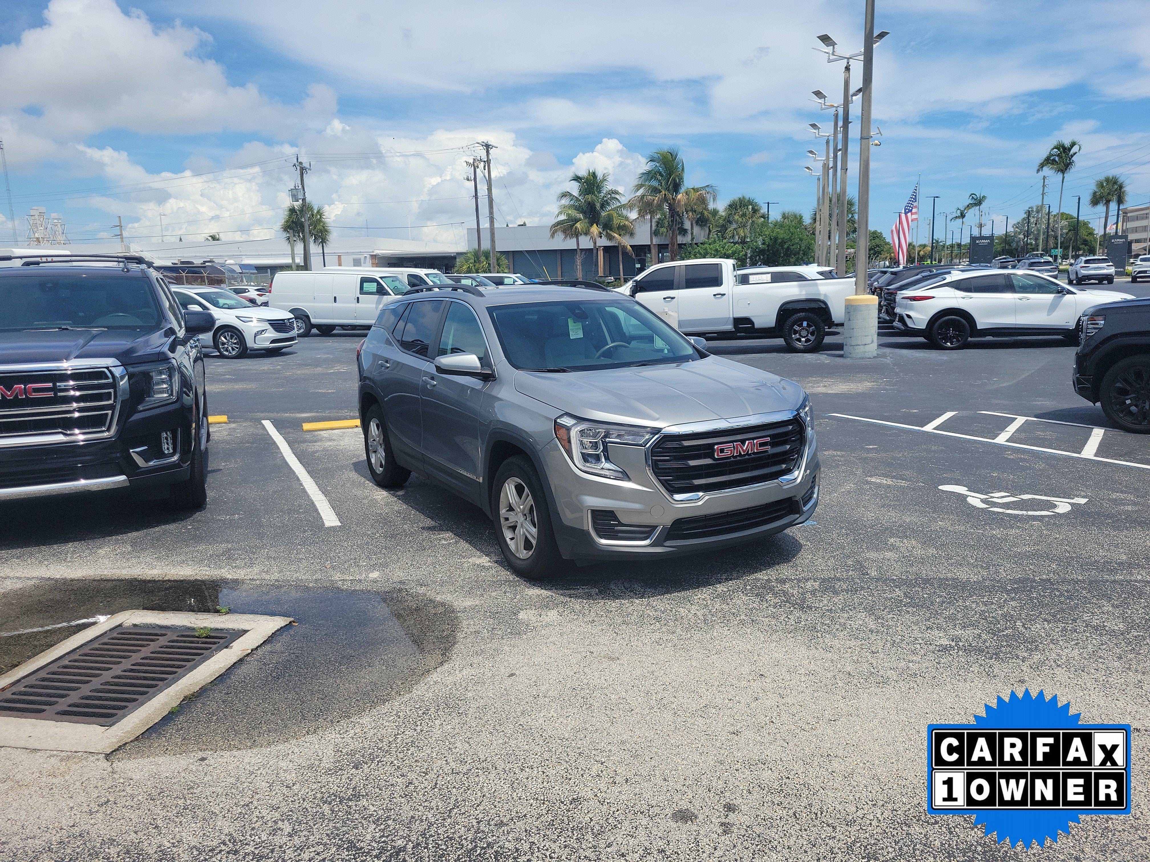 2023 GMC Terrain SLE