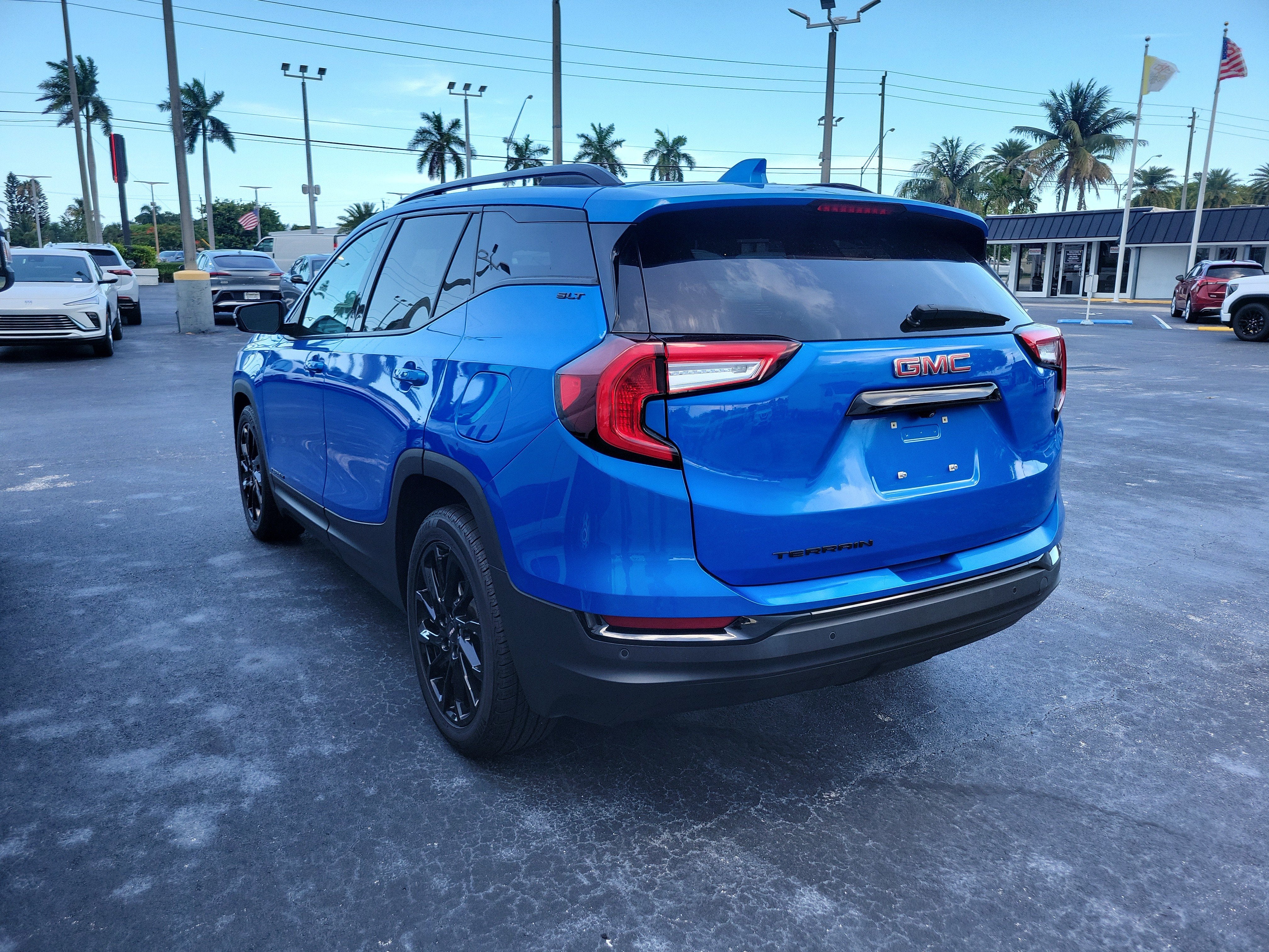 2024 GMC Terrain SLT