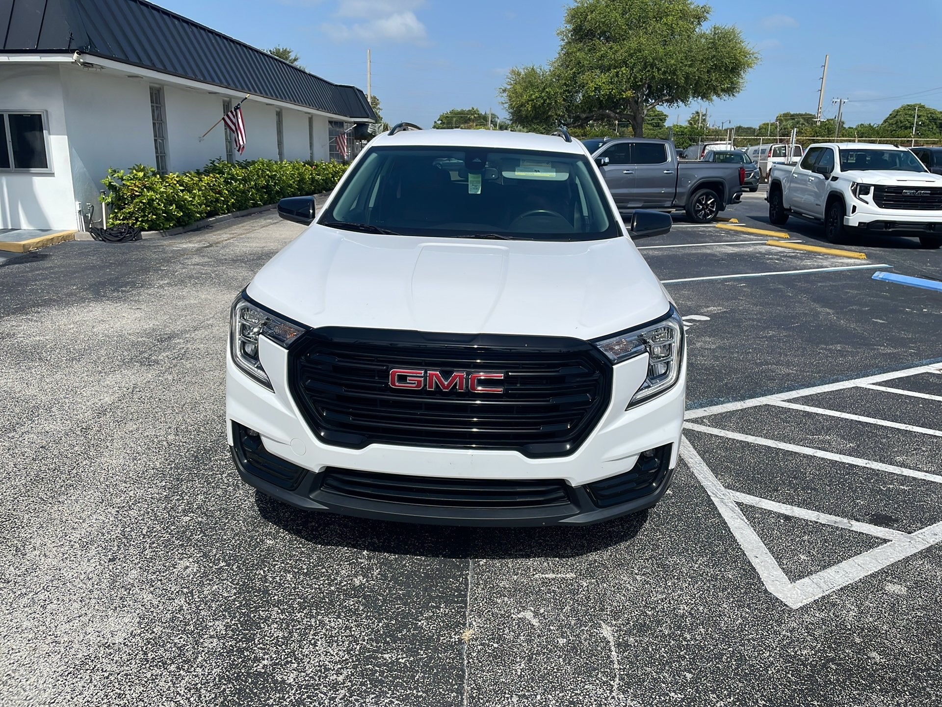 2022 GMC Terrain SLT