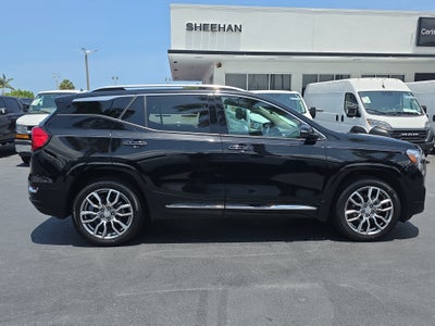 2022 GMC Terrain Denali