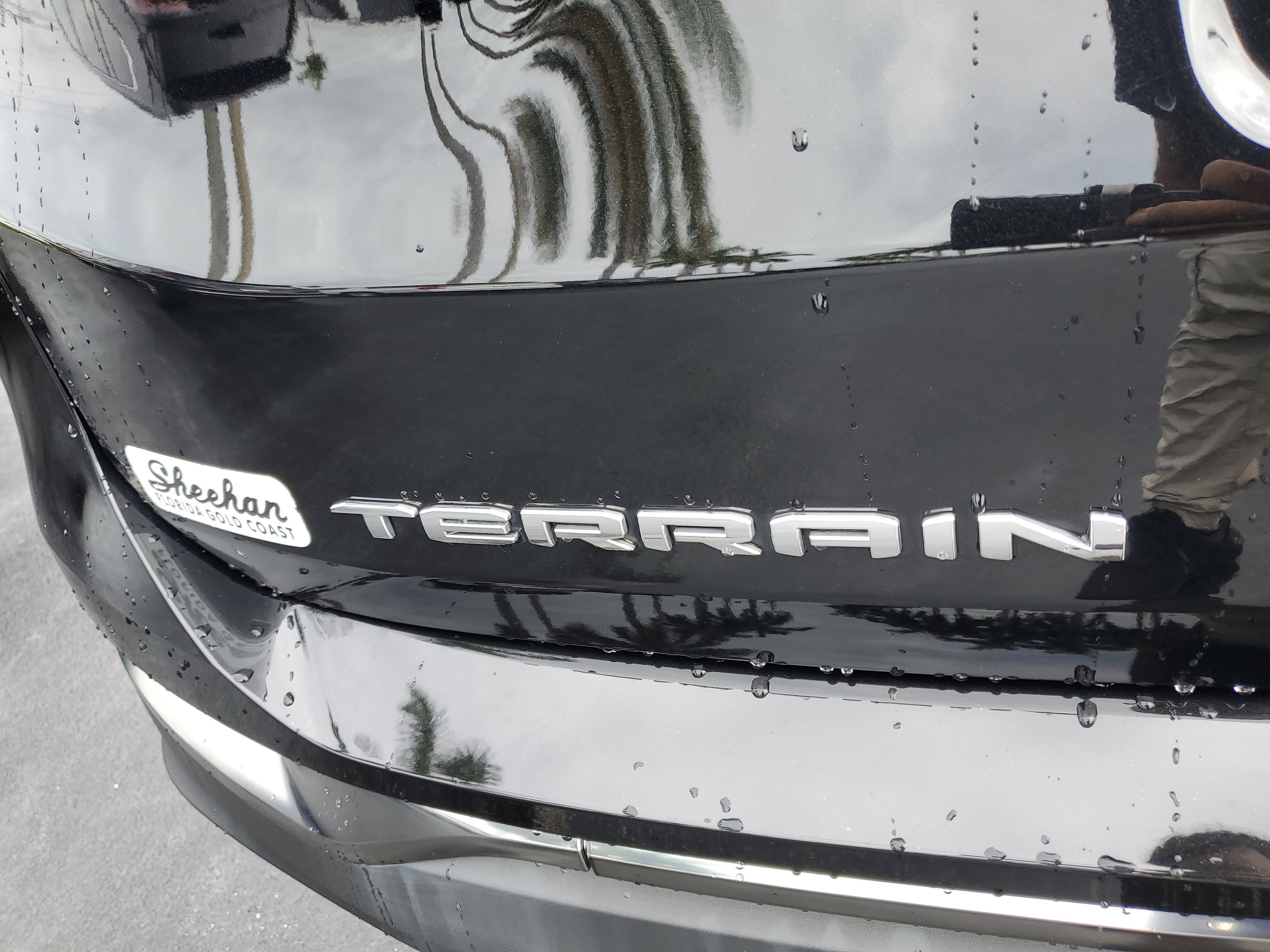 2024 GMC Terrain AT4