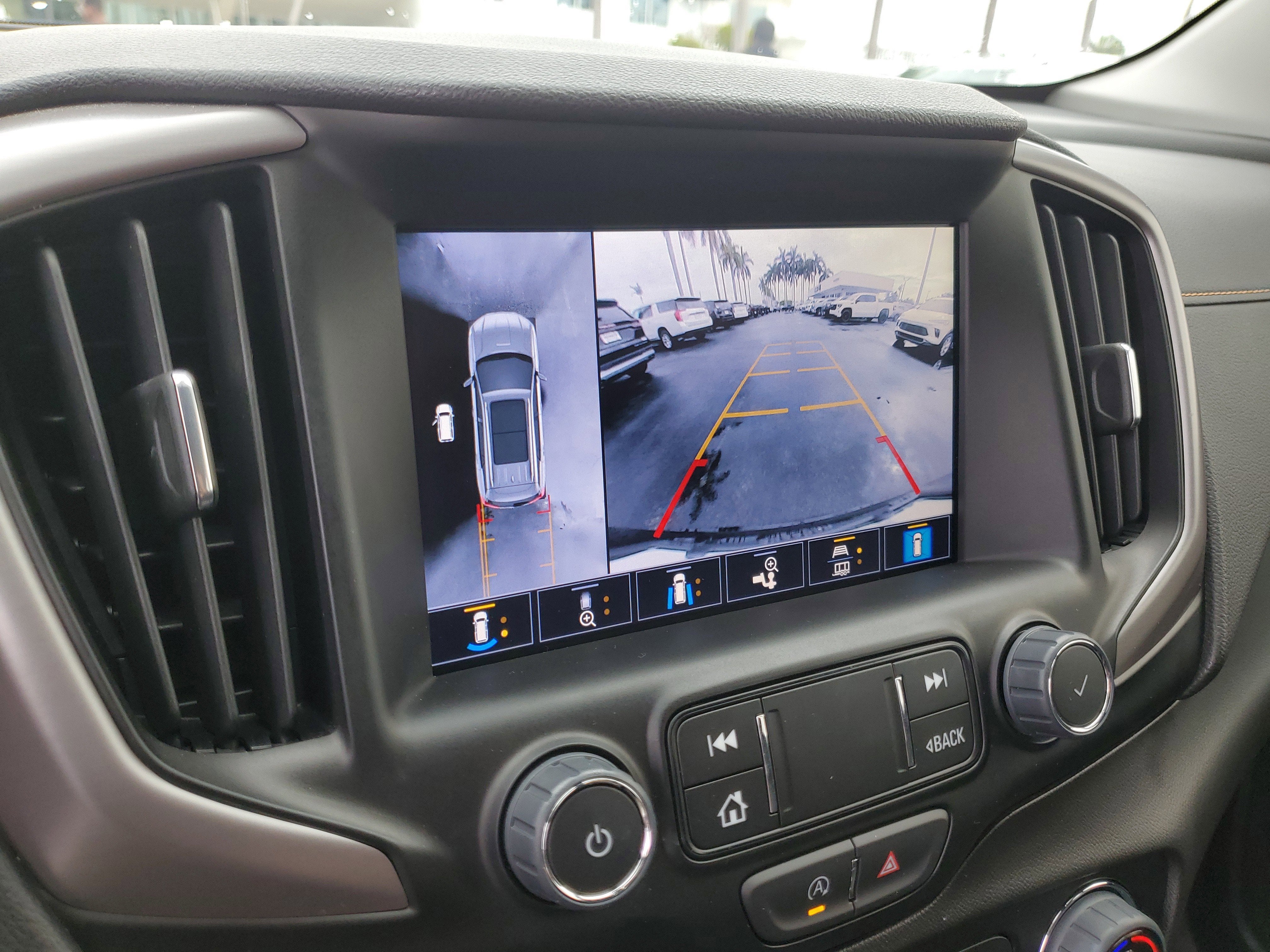2024 GMC Terrain AT4