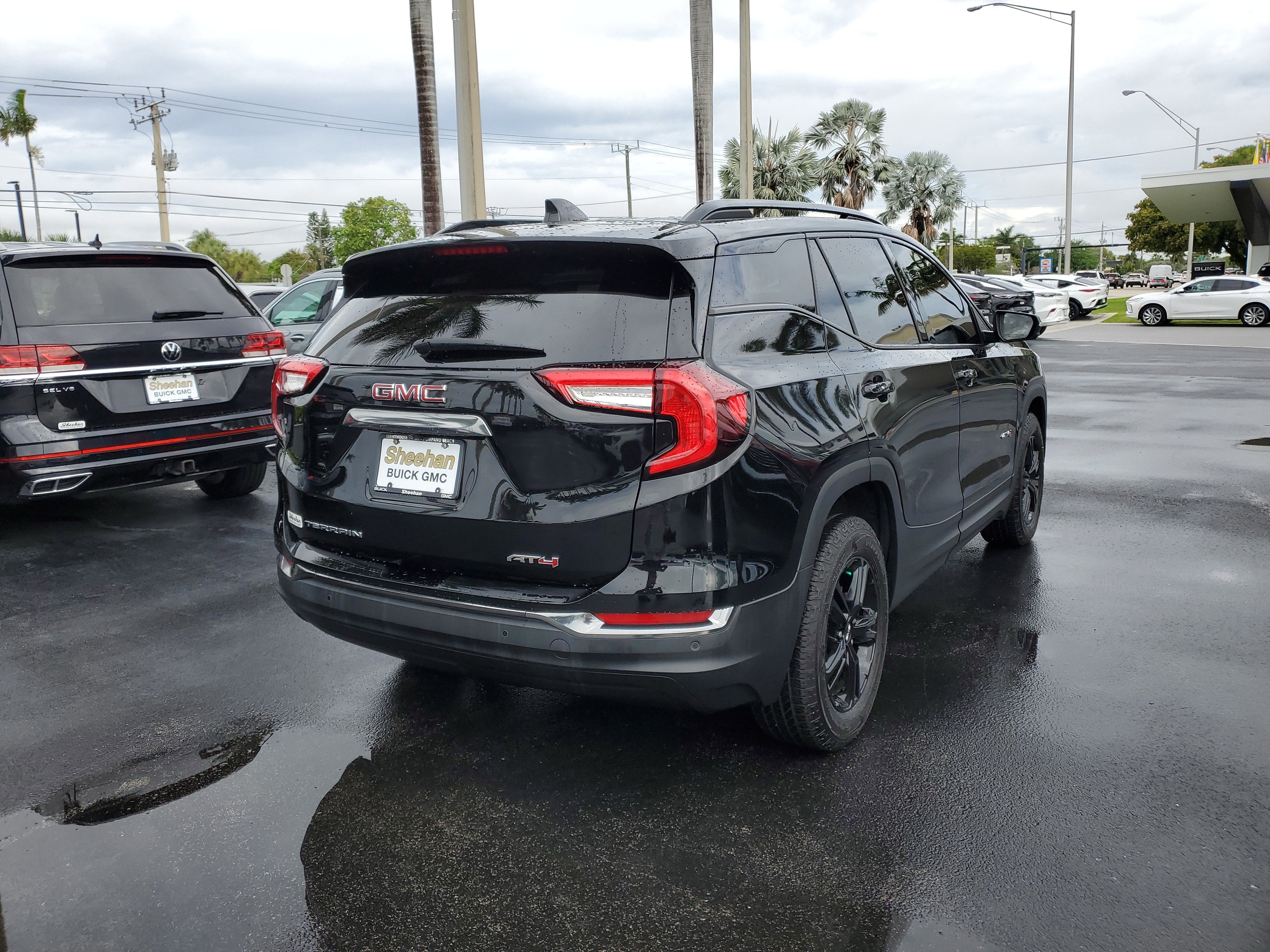 2024 GMC Terrain AT4