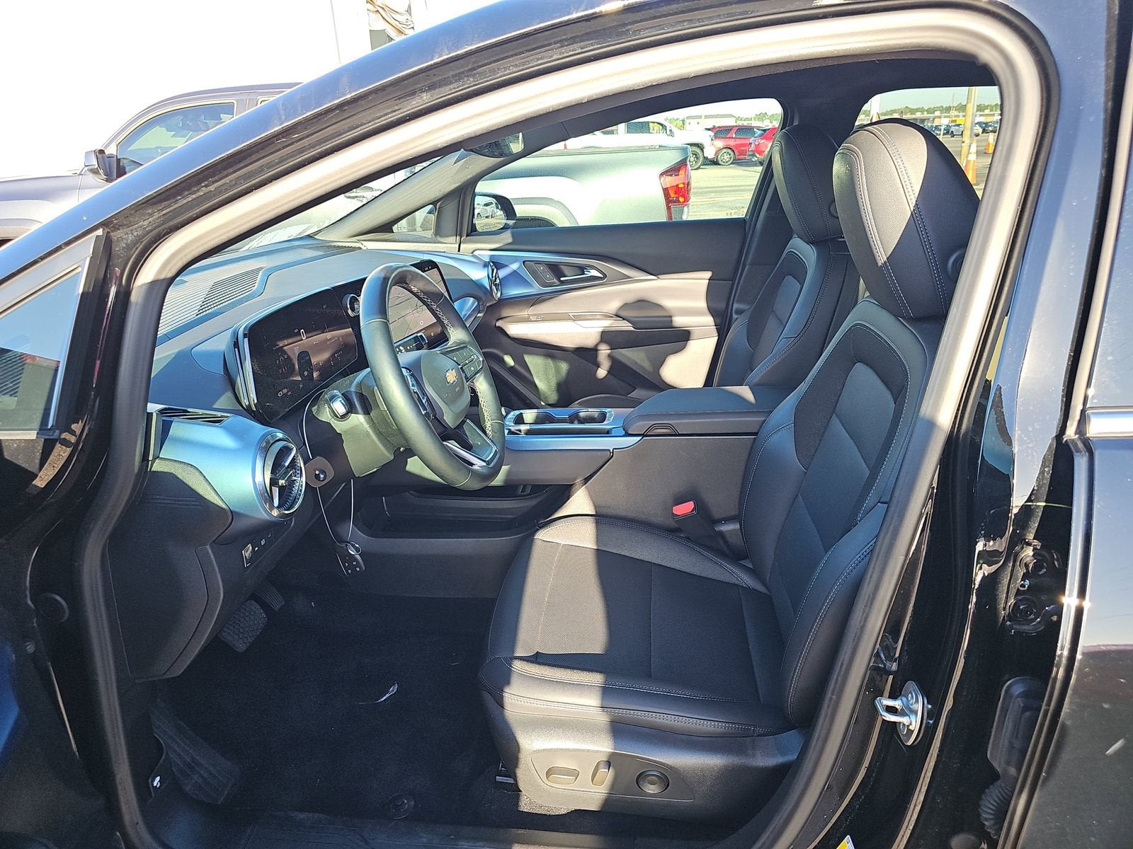 2024 Chevrolet Equinox EV 2LT