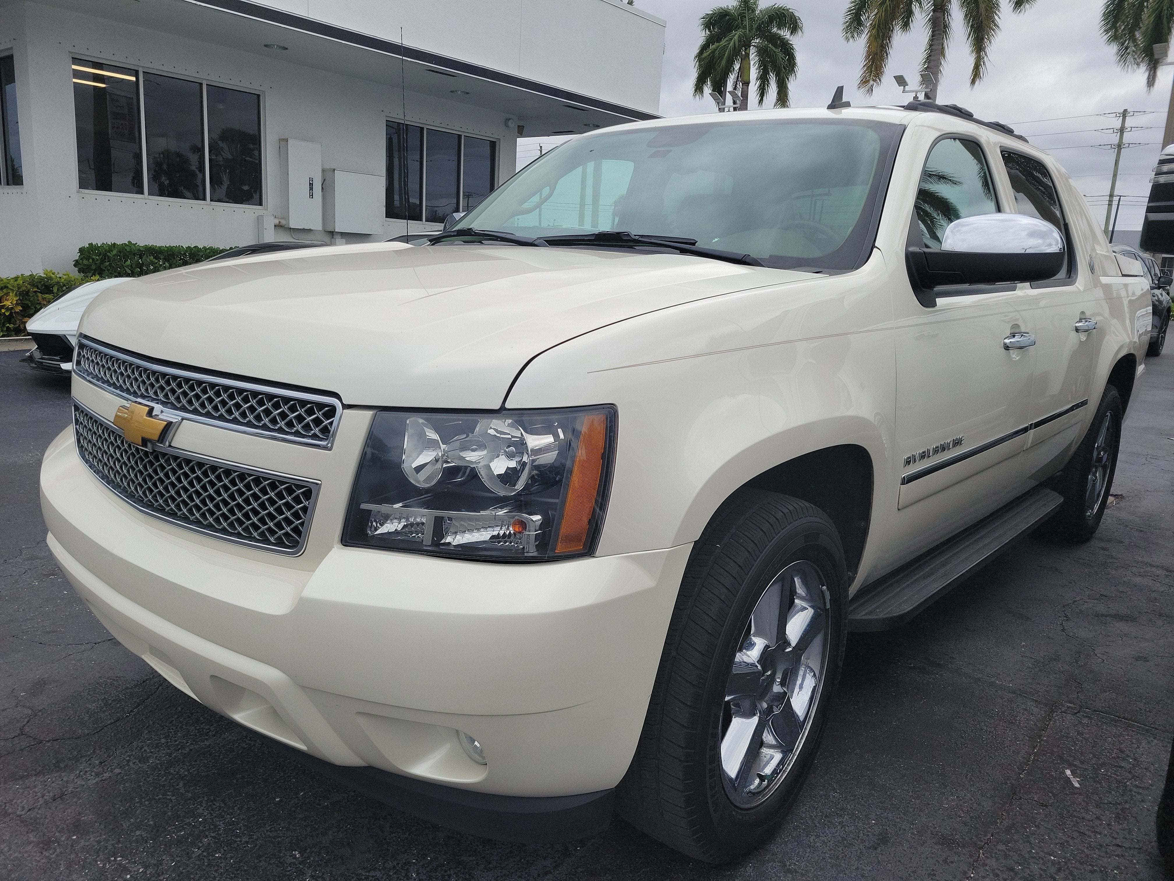 2013 Chevrolet Avalanche LTZ