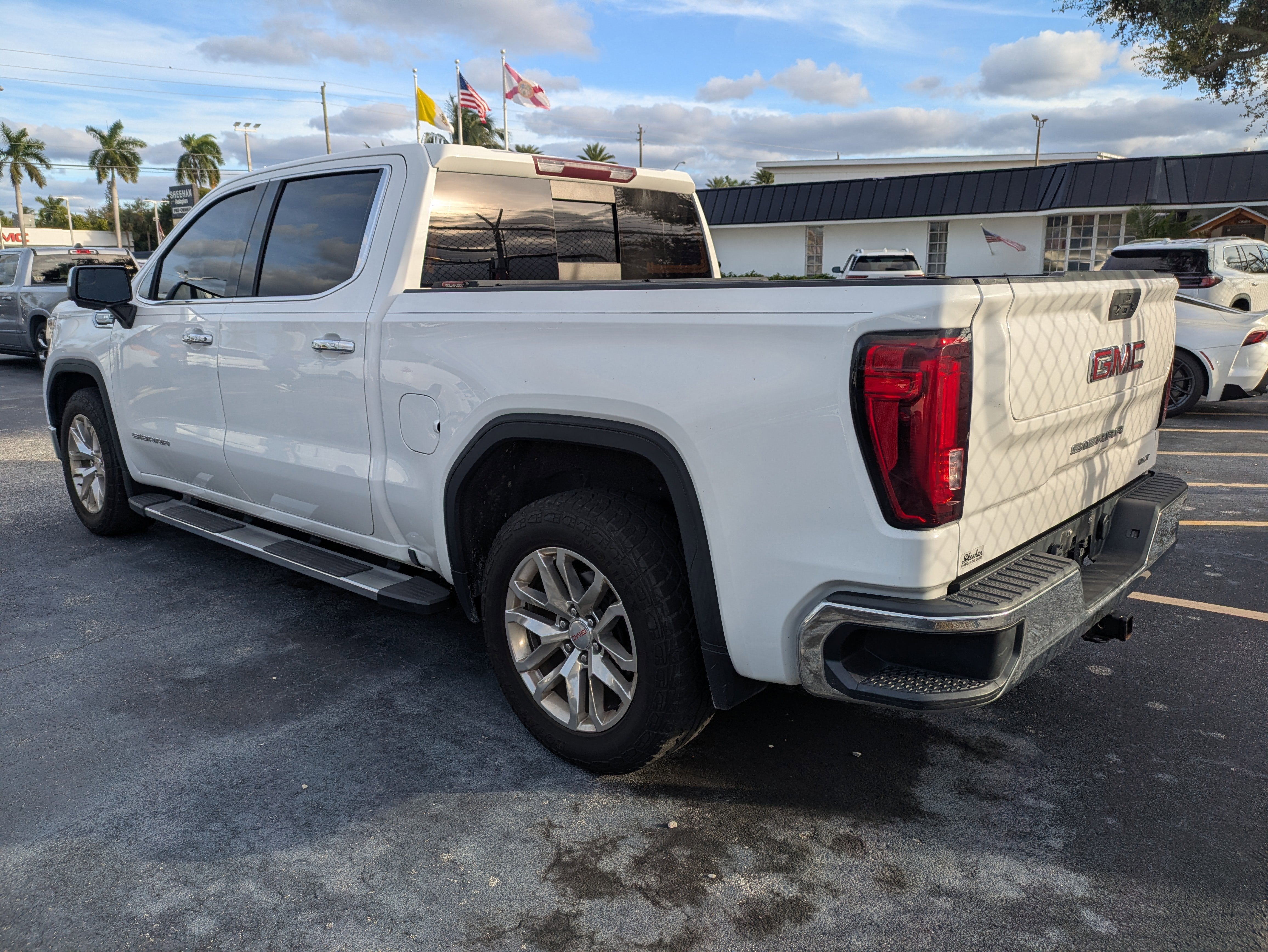 2021 GMC Sierra 1500 SLT