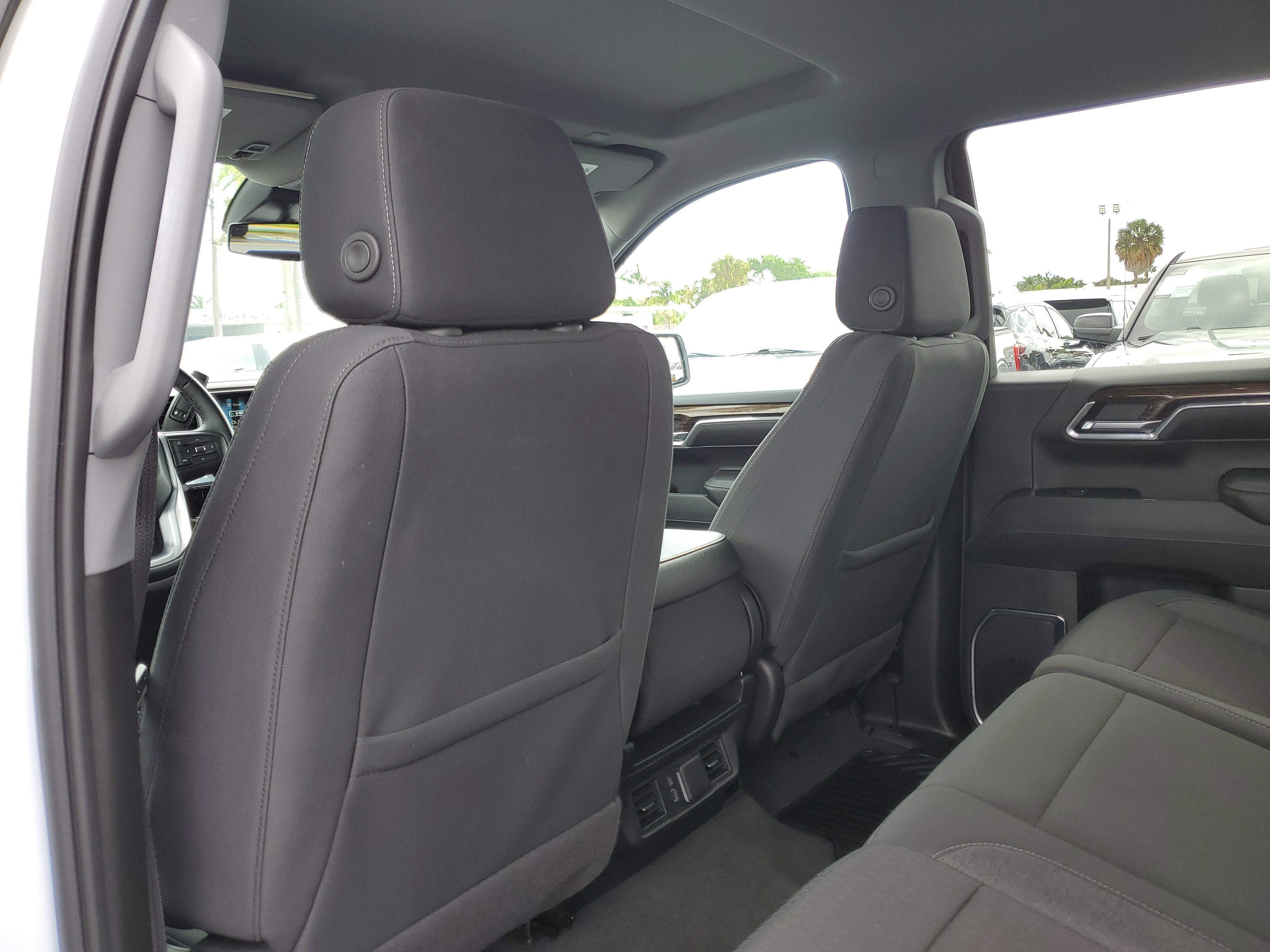 2025 GMC Sierra 1500 SLE