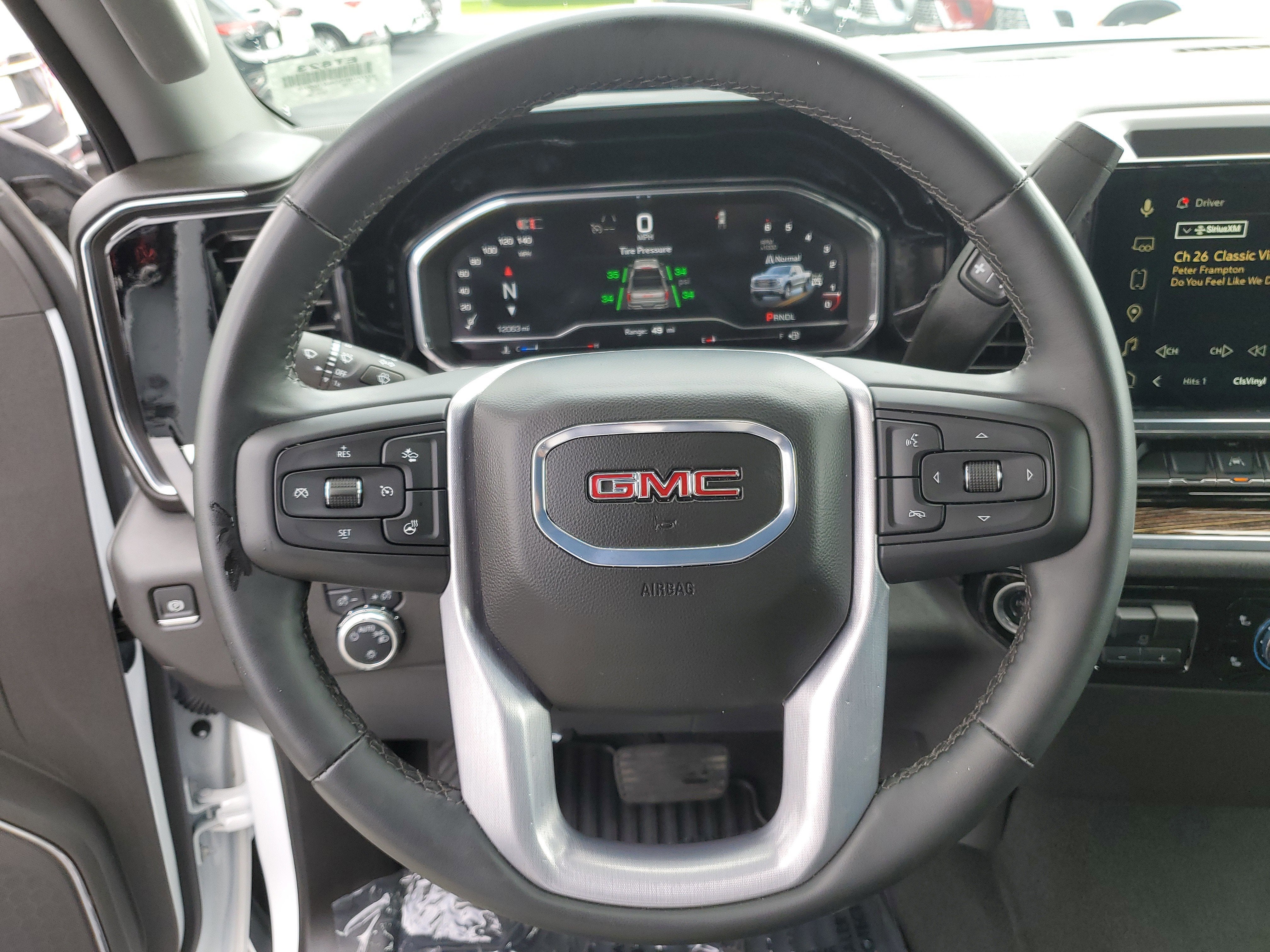 2025 GMC Sierra 1500 SLE