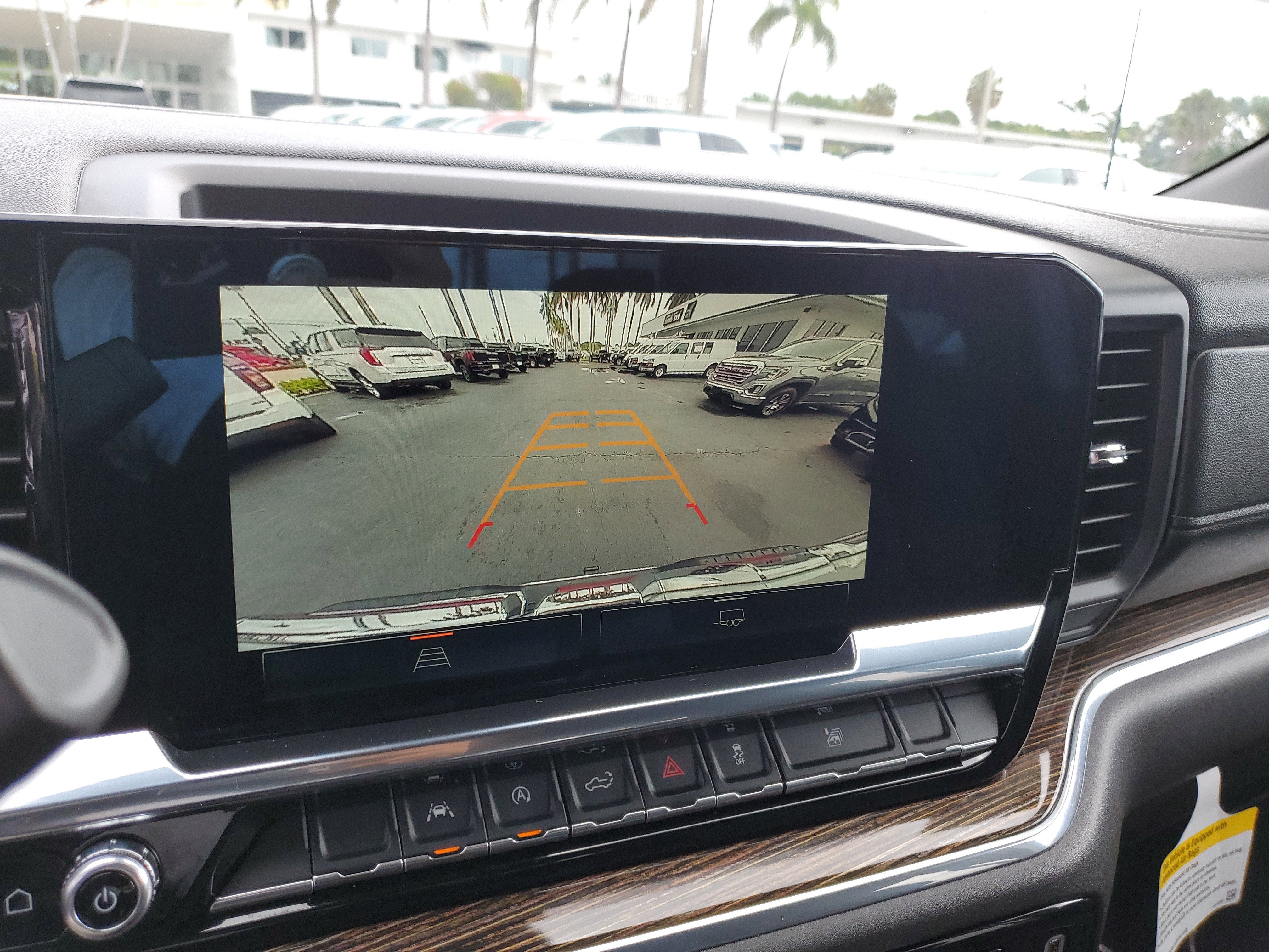 2025 GMC Sierra 1500 SLE