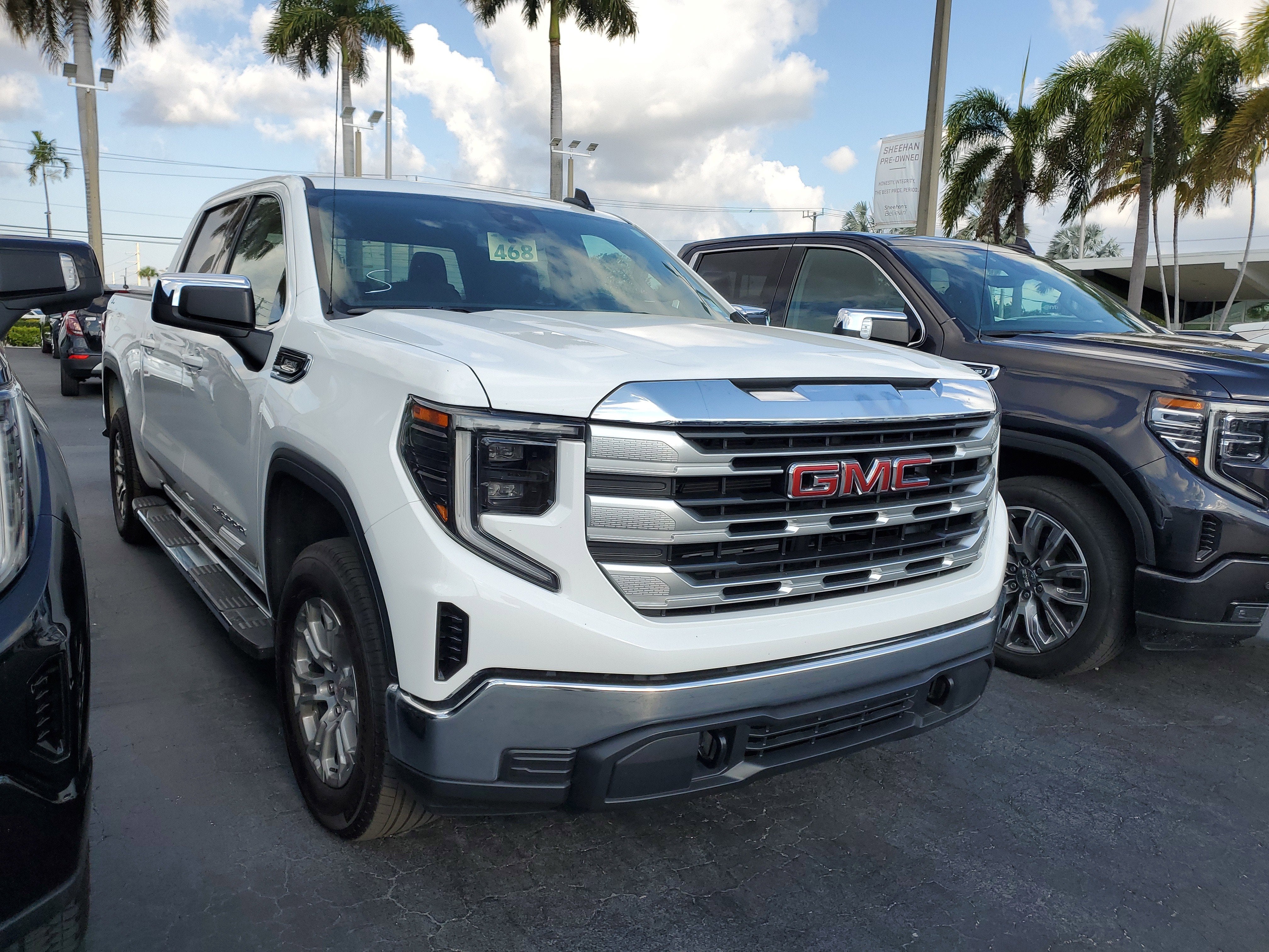 2025 GMC Sierra 1500 SLE