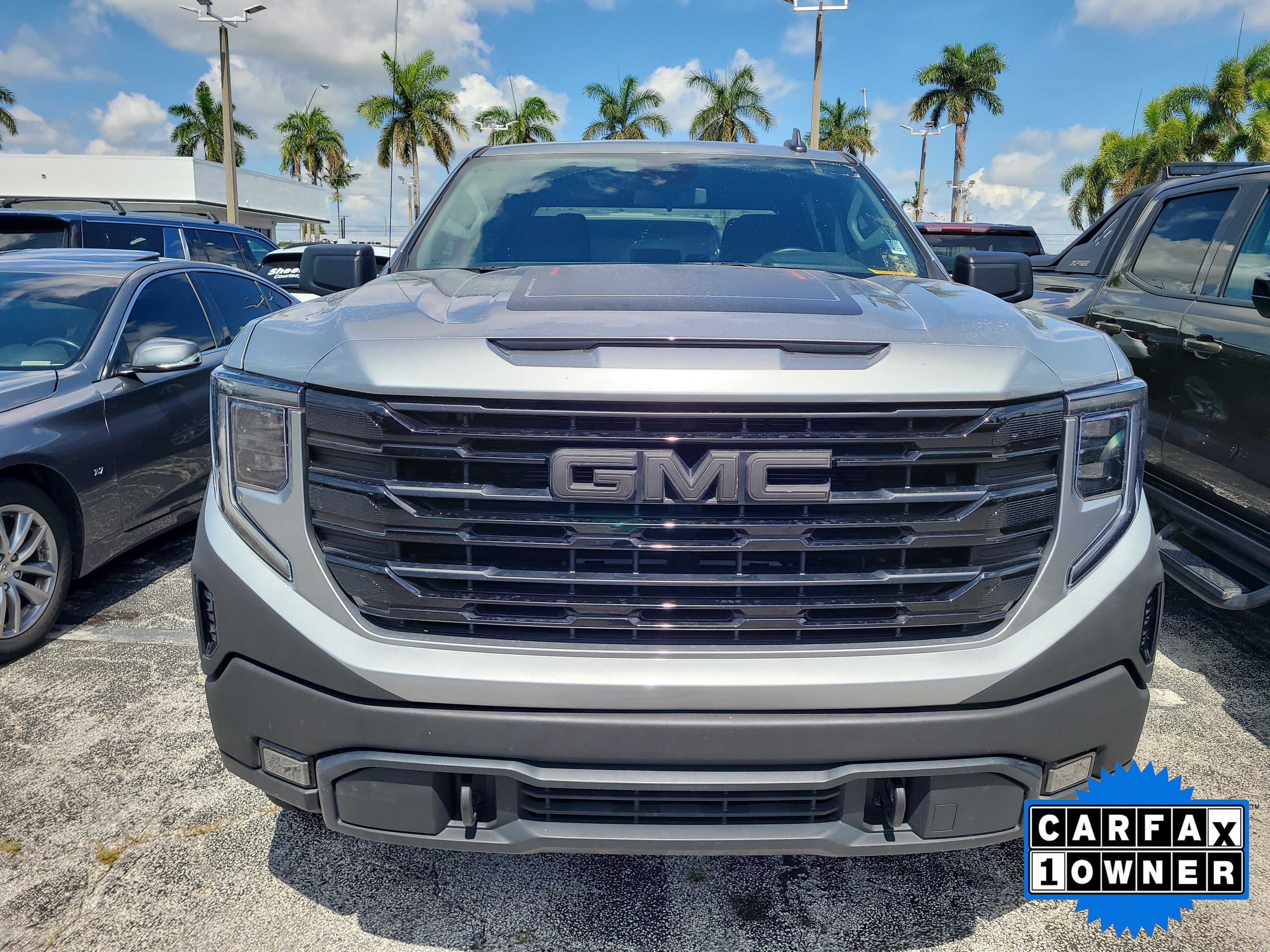 2023 GMC Sierra 1500 Elevation