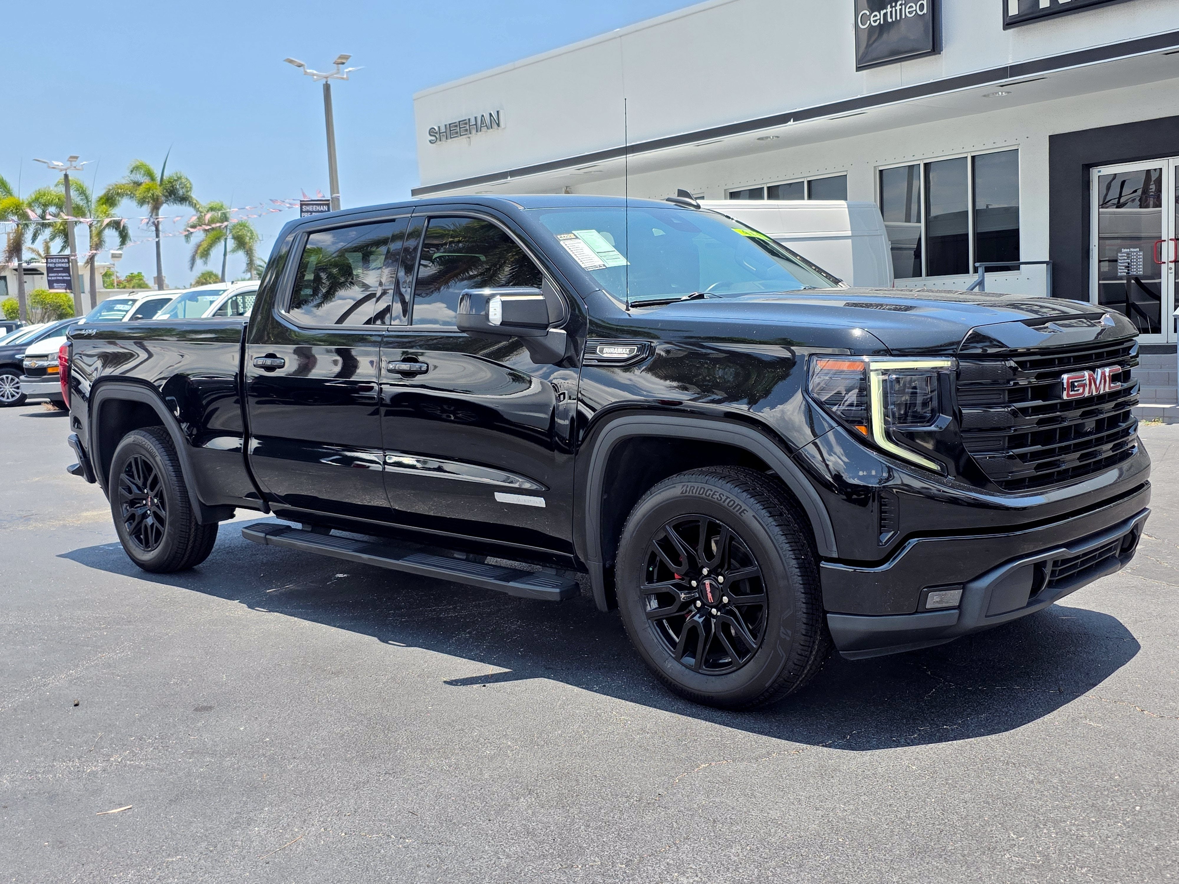 2022 GMC Sierra 1500 Elevation