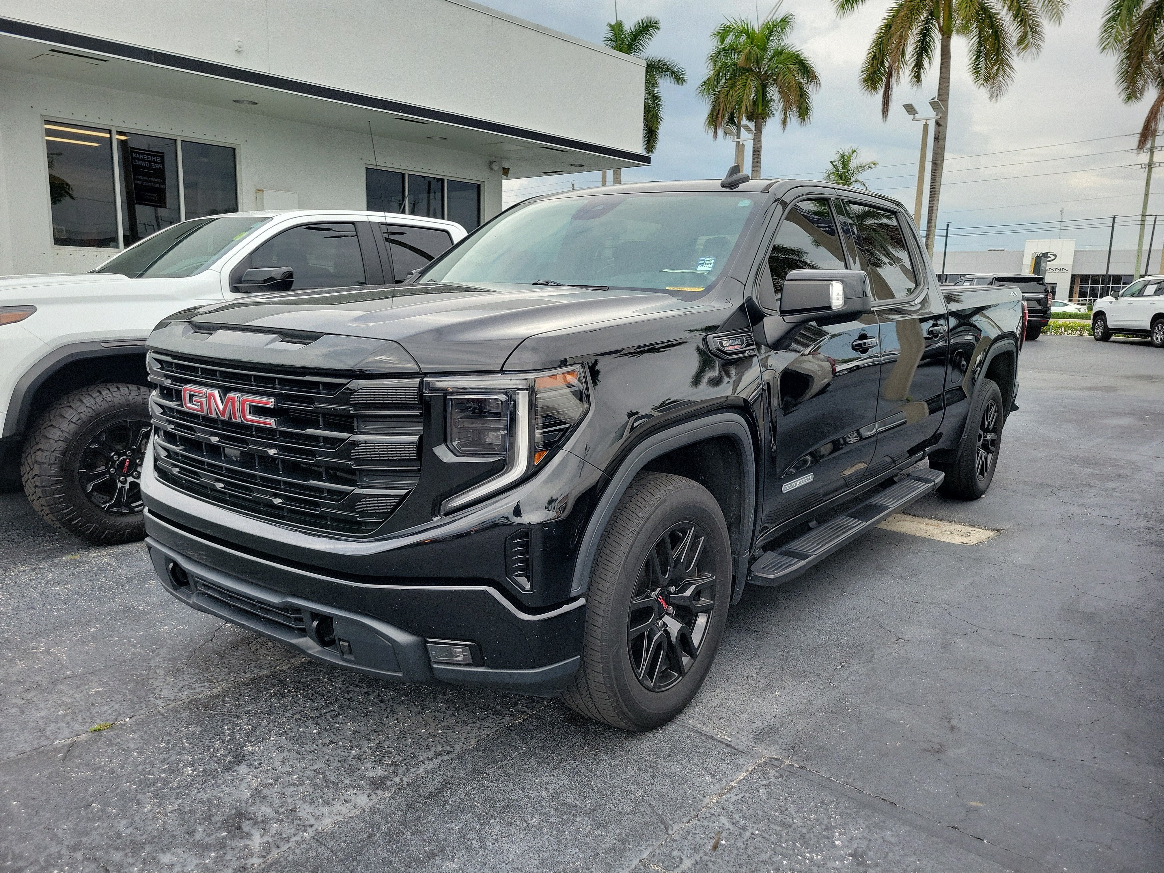 2022 GMC Sierra 1500 Elevation