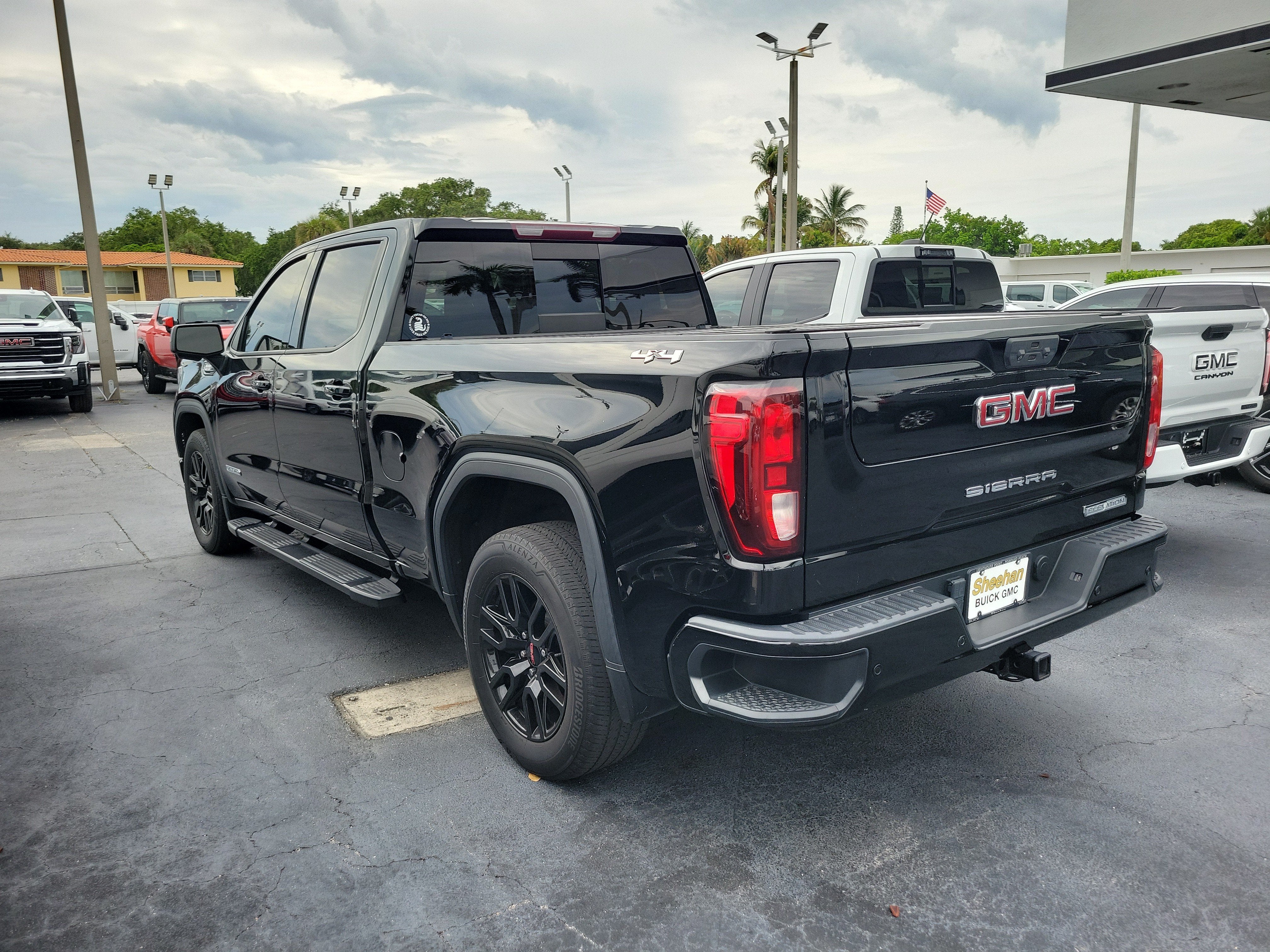 2022 GMC Sierra 1500 Elevation