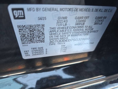 2025 GMC Sierra 1500 SLT