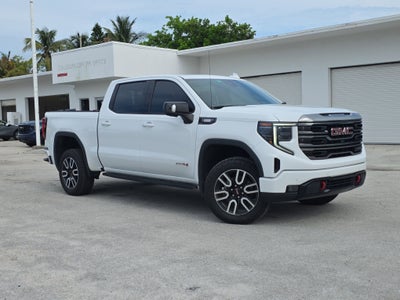 2023 GMC Sierra 1500 AT4