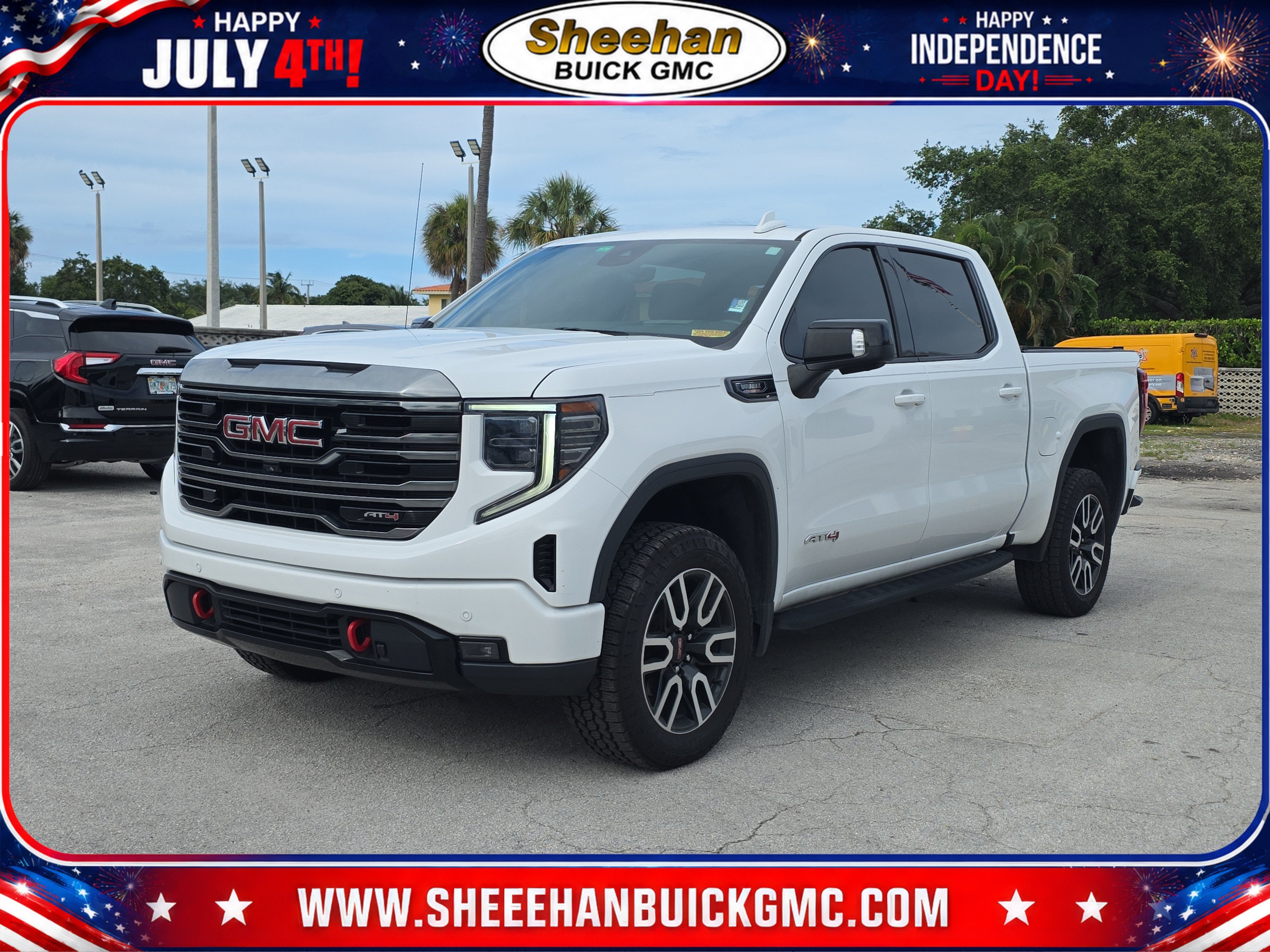 2023 GMC Sierra 1500 AT4