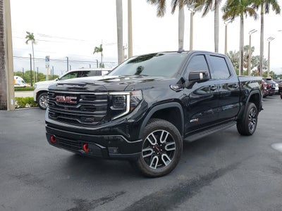 2025 GMC Sierra 1500 AT4
