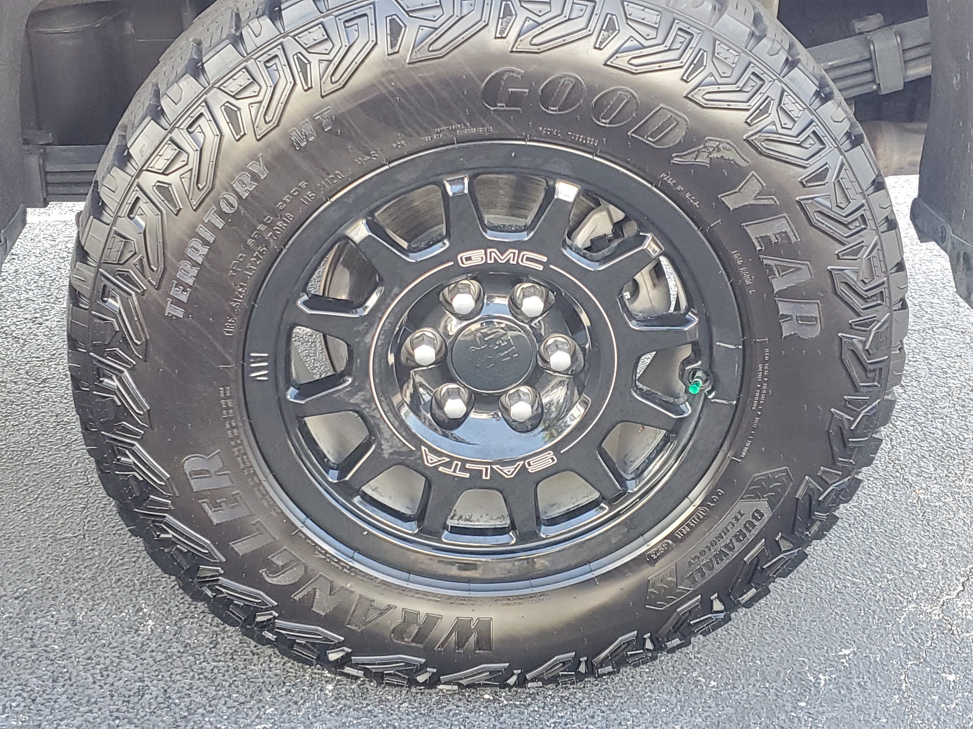 2024 GMC Sierra 1500 AT4X
